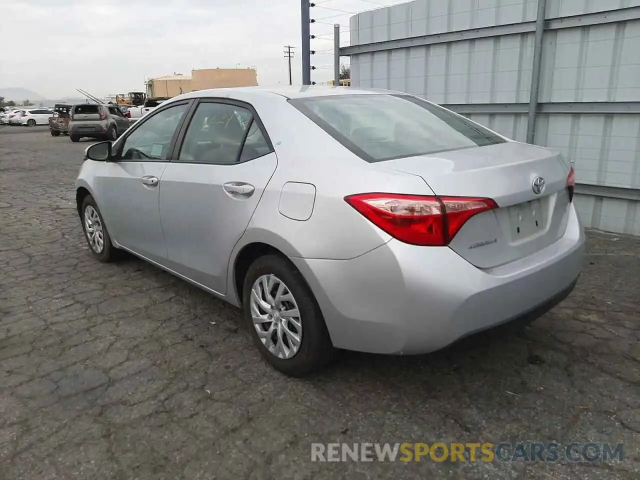 3 Photograph of a damaged car 5YFBURHE6KP917860 TOYOTA COROLLA 2019