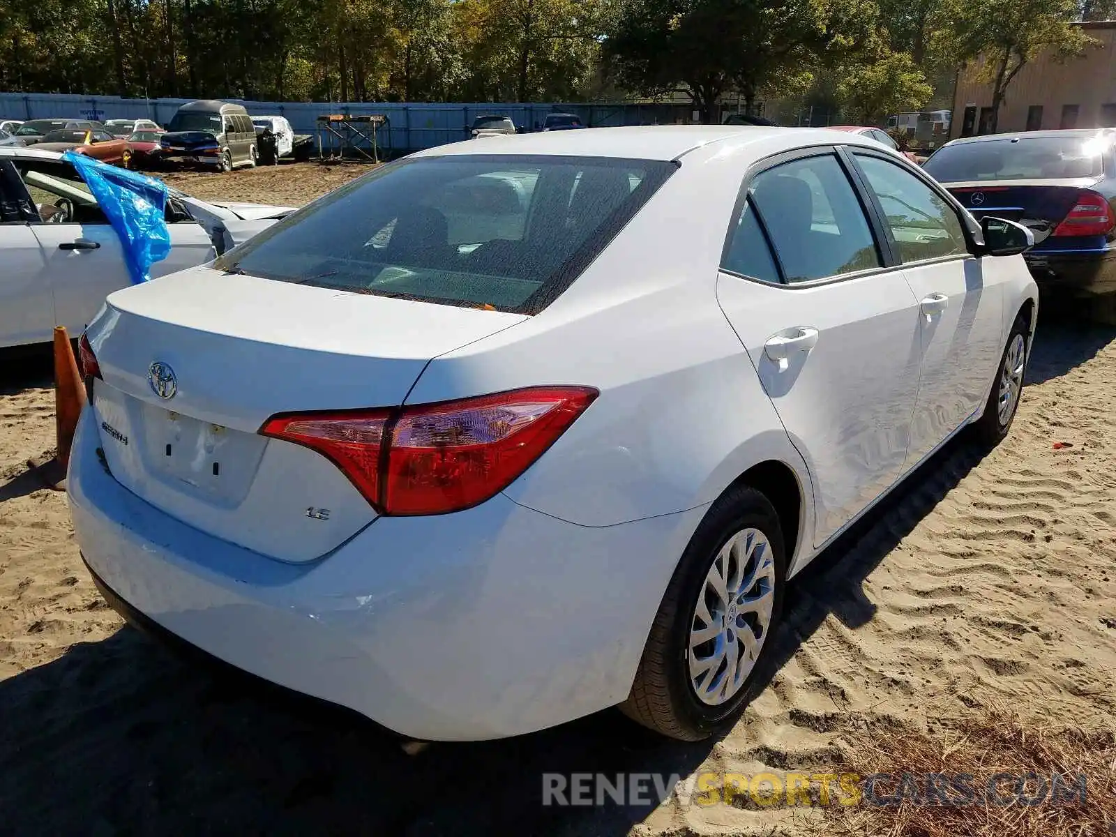 4 Photograph of a damaged car 5YFBURHE6KP919608 TOYOTA COROLLA 2019