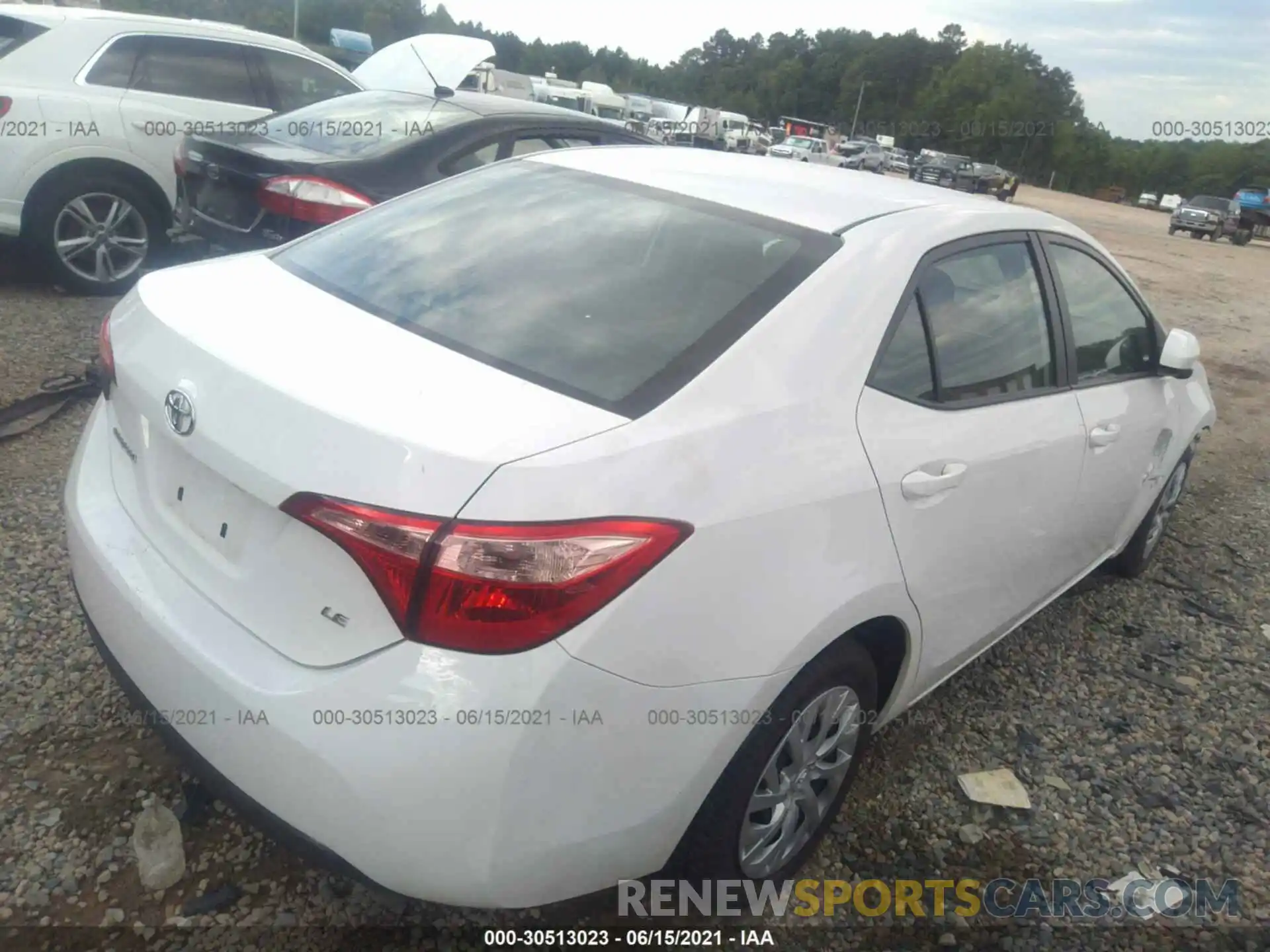 4 Photograph of a damaged car 5YFBURHE6KP920256 TOYOTA COROLLA 2019