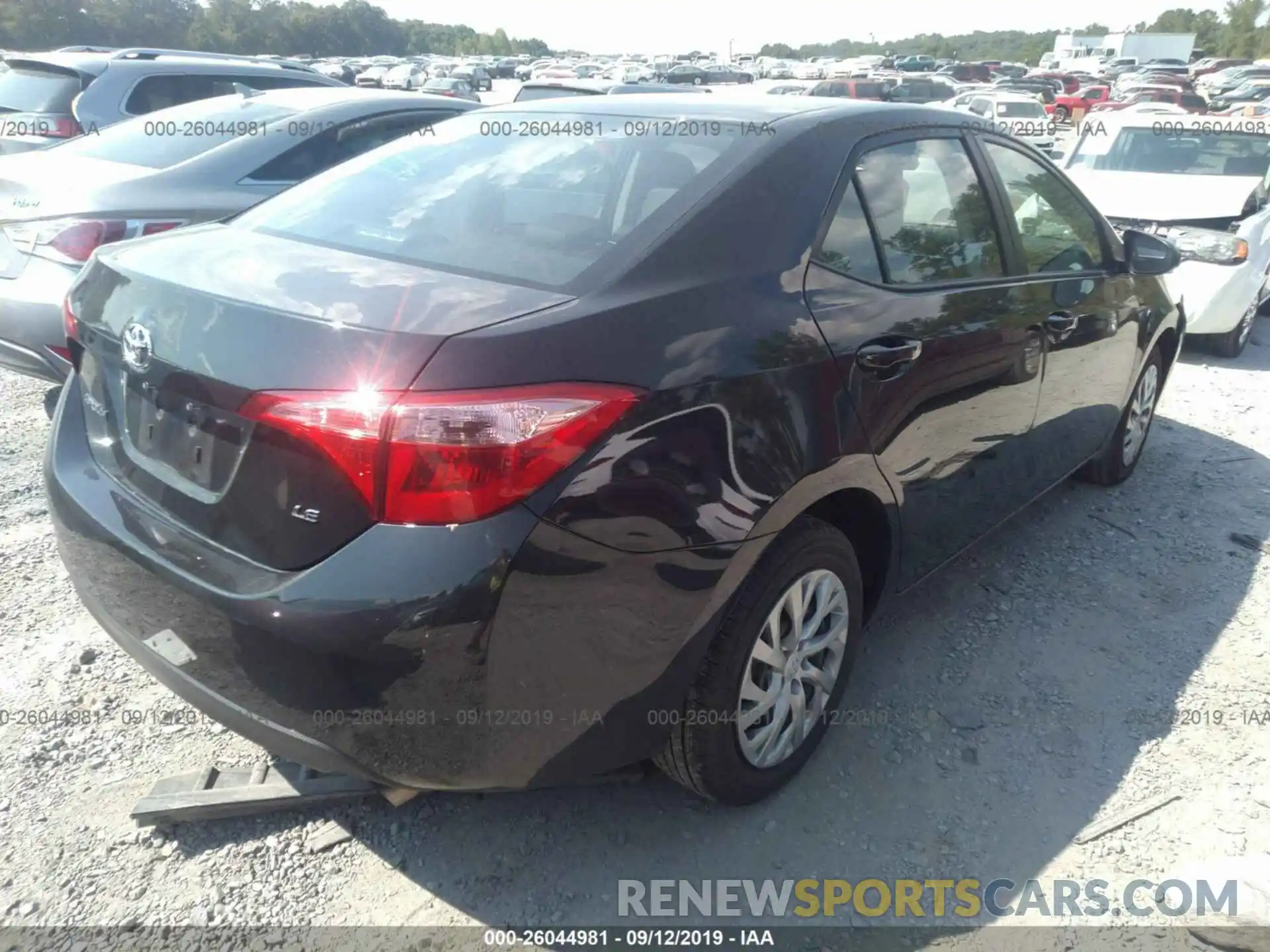 4 Photograph of a damaged car 5YFBURHE6KP920628 TOYOTA COROLLA 2019