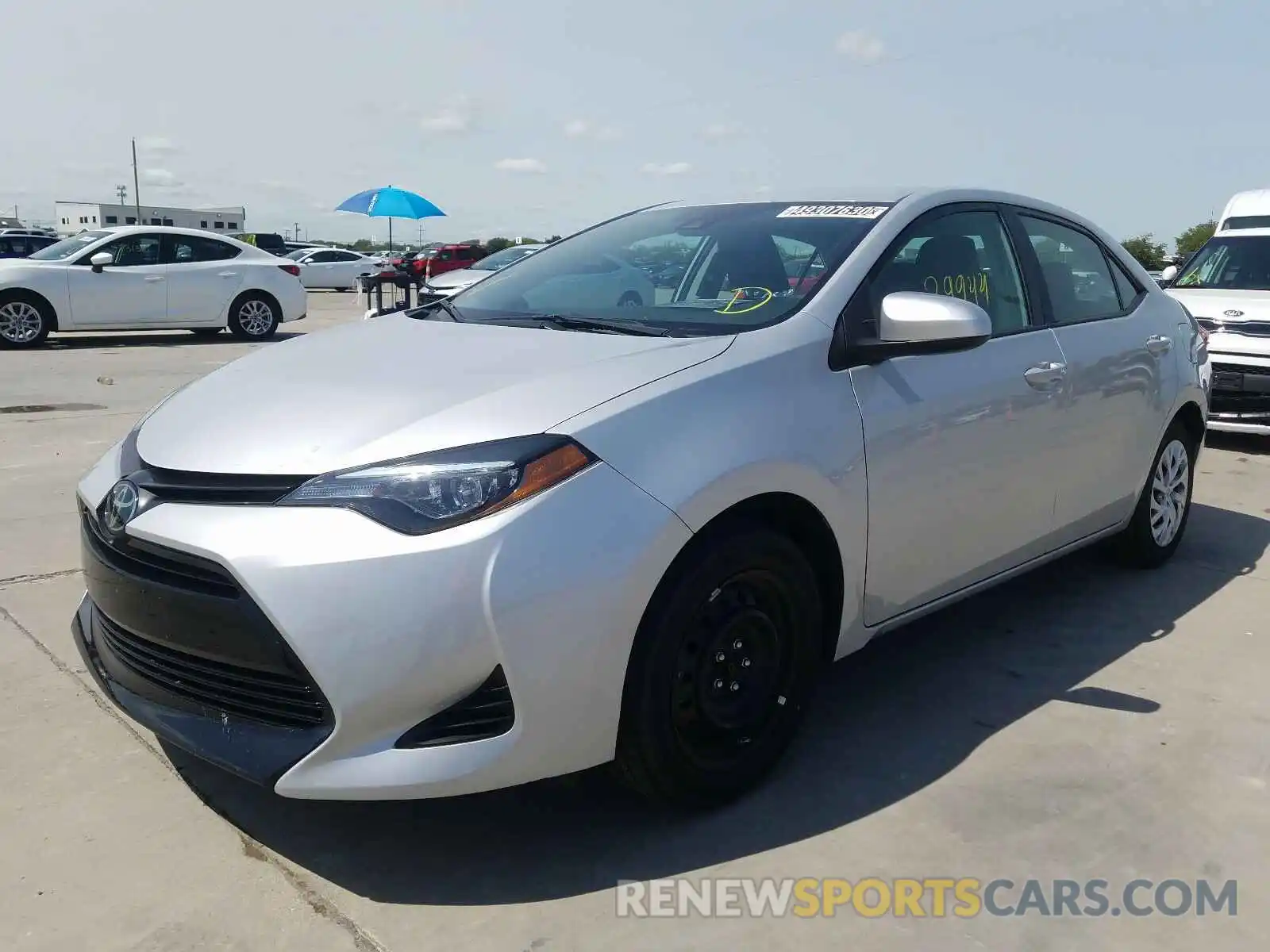 2 Photograph of a damaged car 5YFBURHE6KP920743 TOYOTA COROLLA 2019