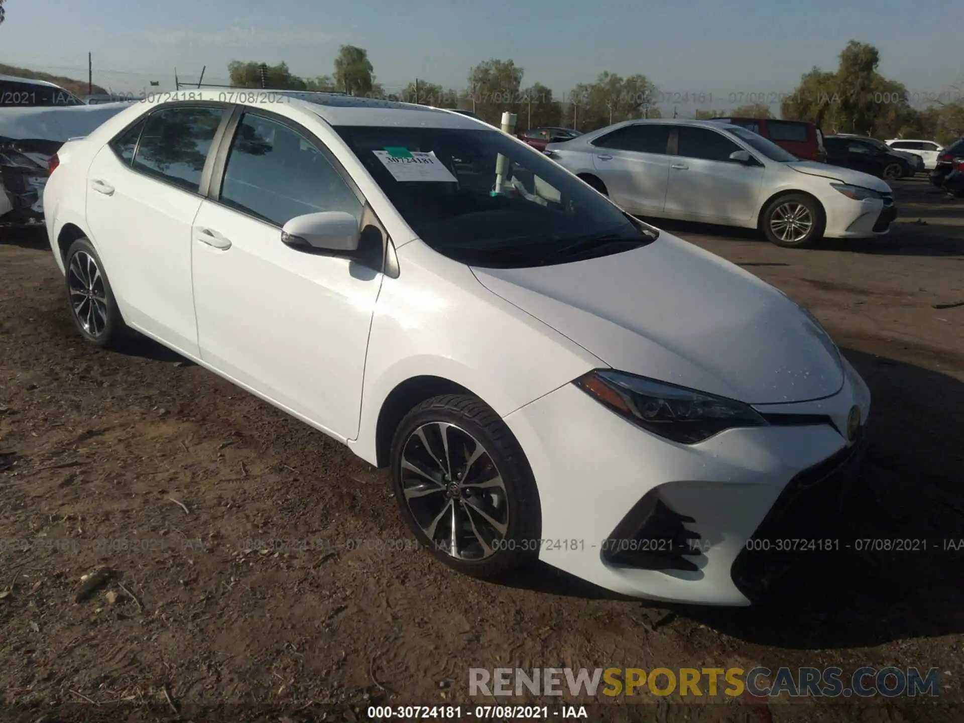 1 Photograph of a damaged car 5YFBURHE6KP920886 TOYOTA COROLLA 2019