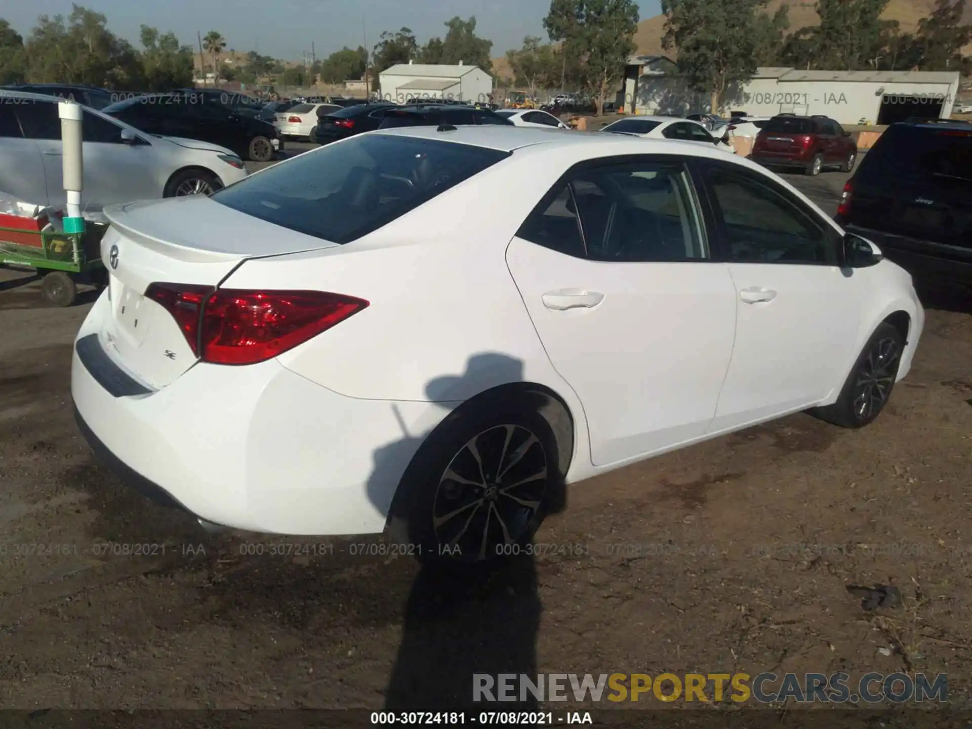 4 Photograph of a damaged car 5YFBURHE6KP920886 TOYOTA COROLLA 2019