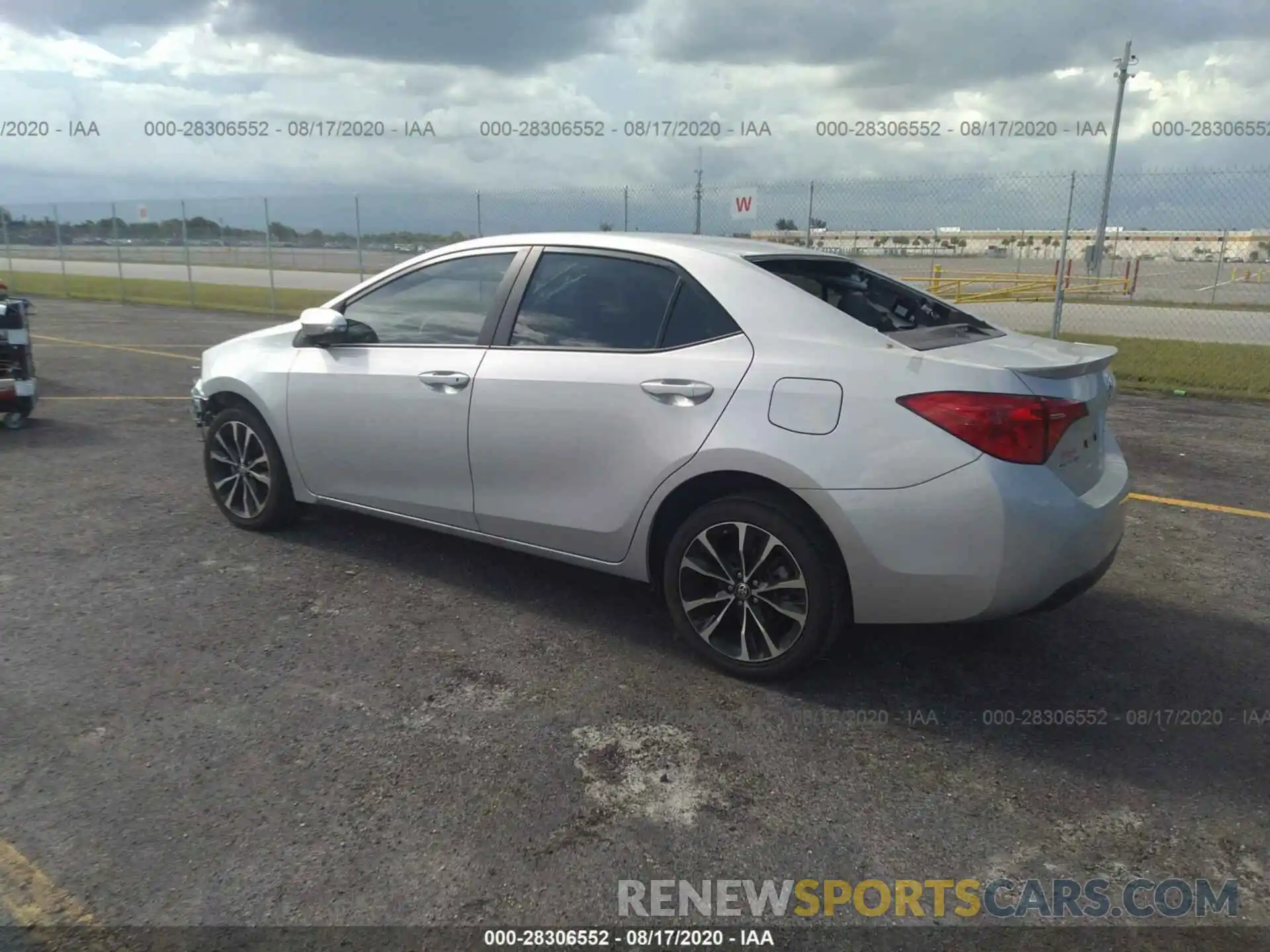 3 Photograph of a damaged car 5YFBURHE6KP922749 TOYOTA COROLLA 2019