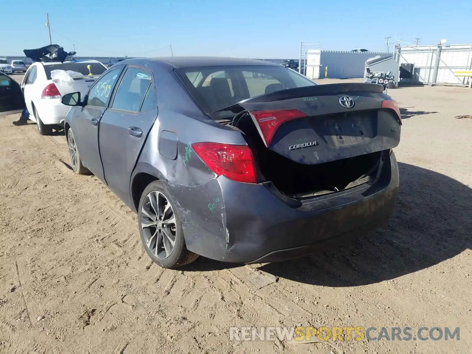 9 Photograph of a damaged car 5YFBURHE6KP922895 TOYOTA COROLLA 2019