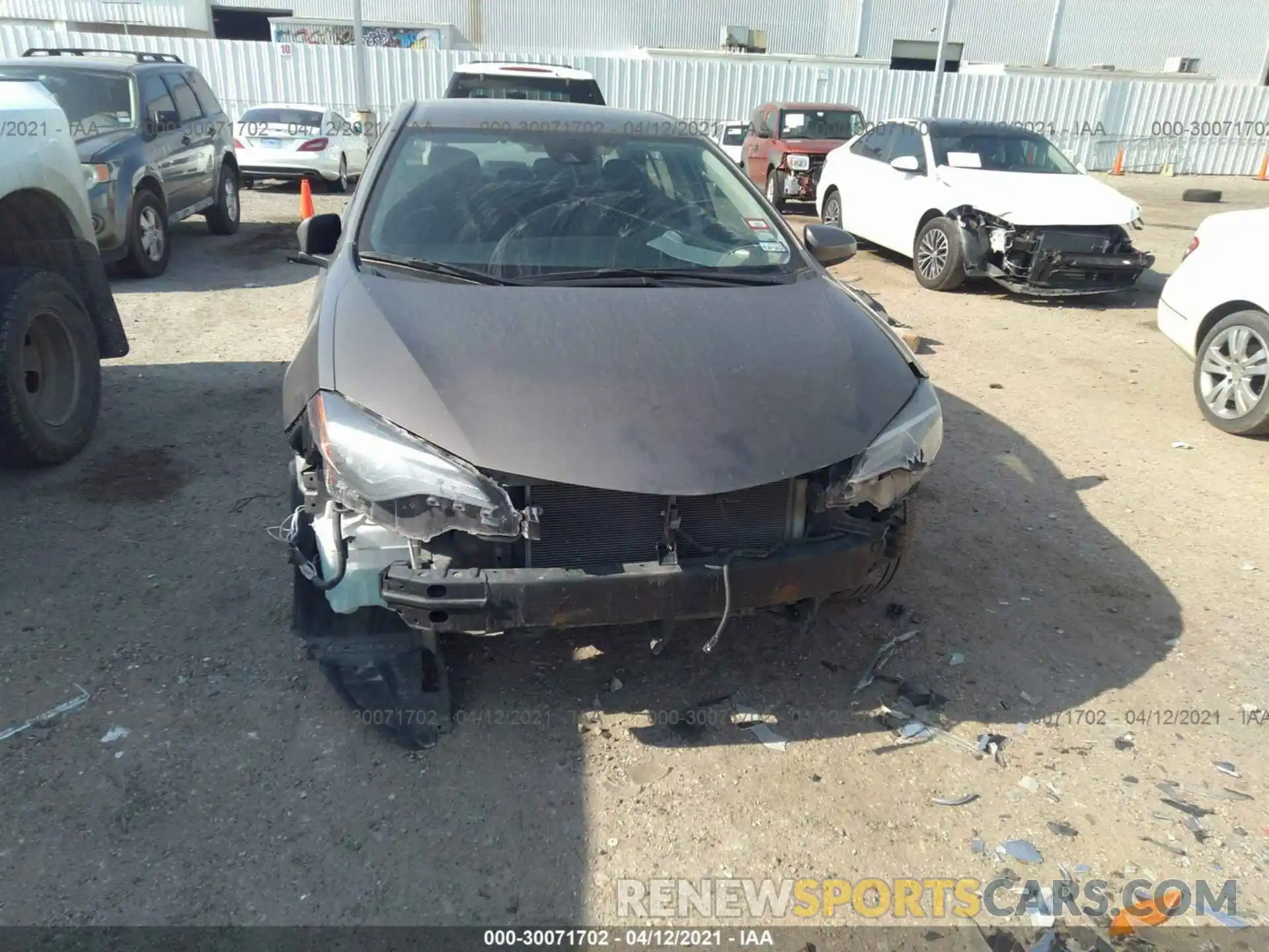 6 Photograph of a damaged car 5YFBURHE6KP924534 TOYOTA COROLLA 2019