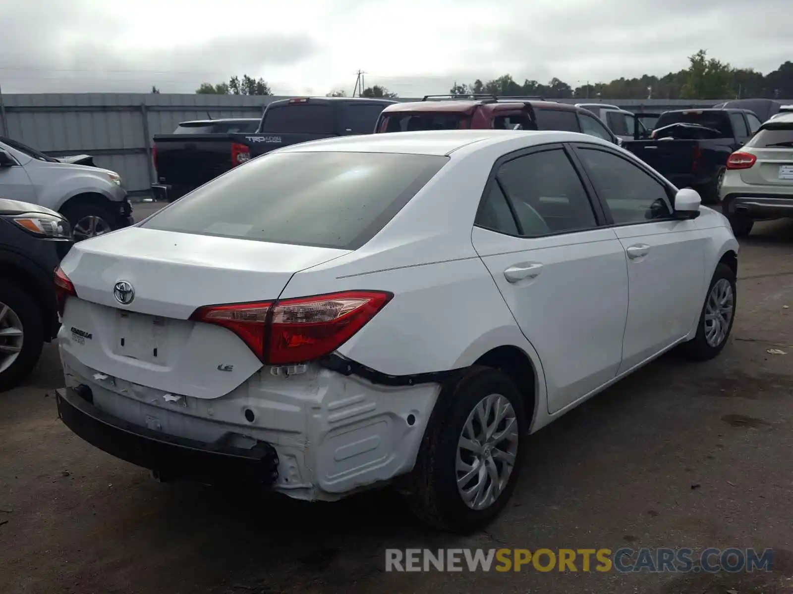 4 Photograph of a damaged car 5YFBURHE6KP925618 TOYOTA COROLLA 2019