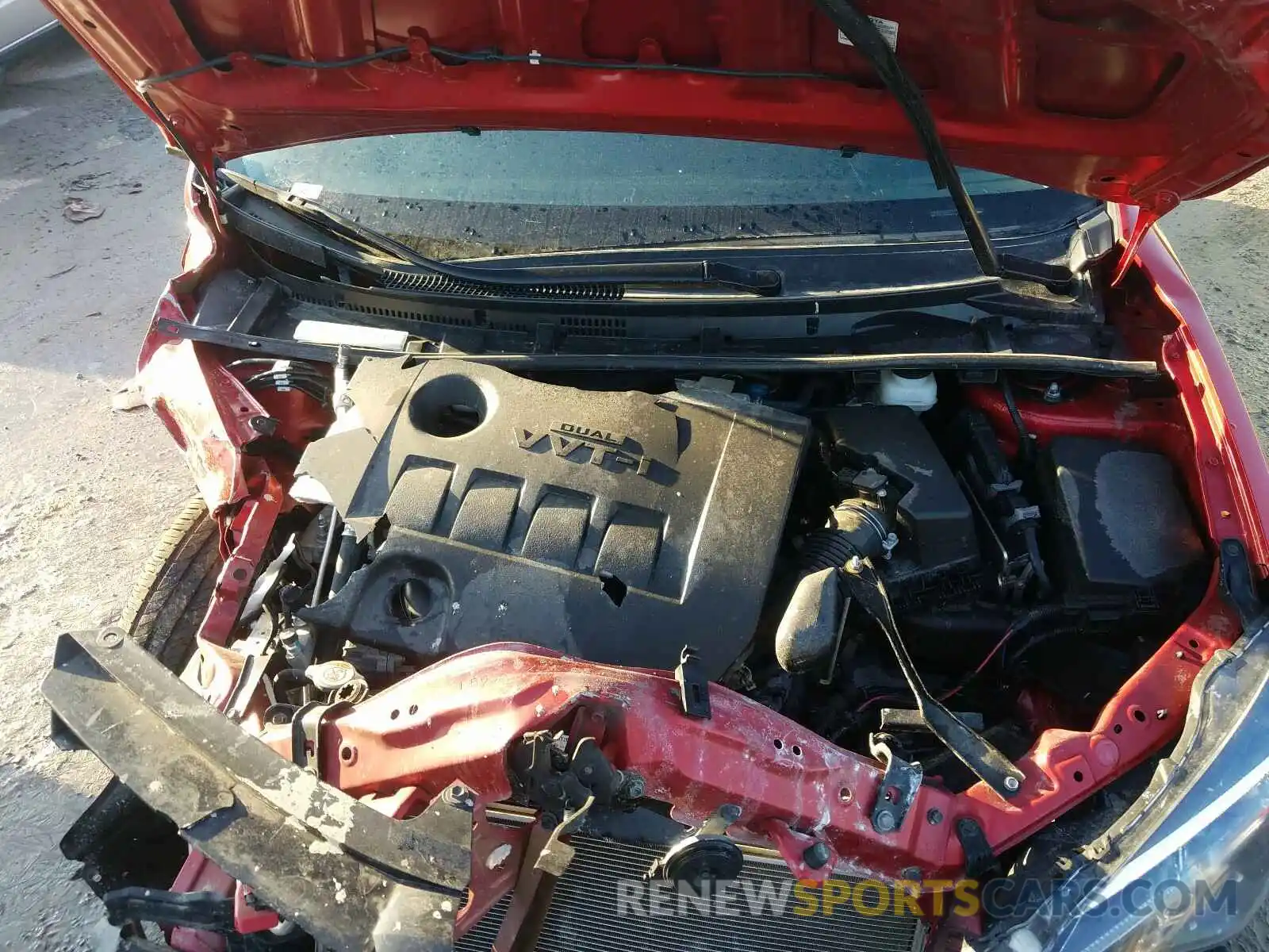 7 Photograph of a damaged car 5YFBURHE6KP926252 TOYOTA COROLLA 2019