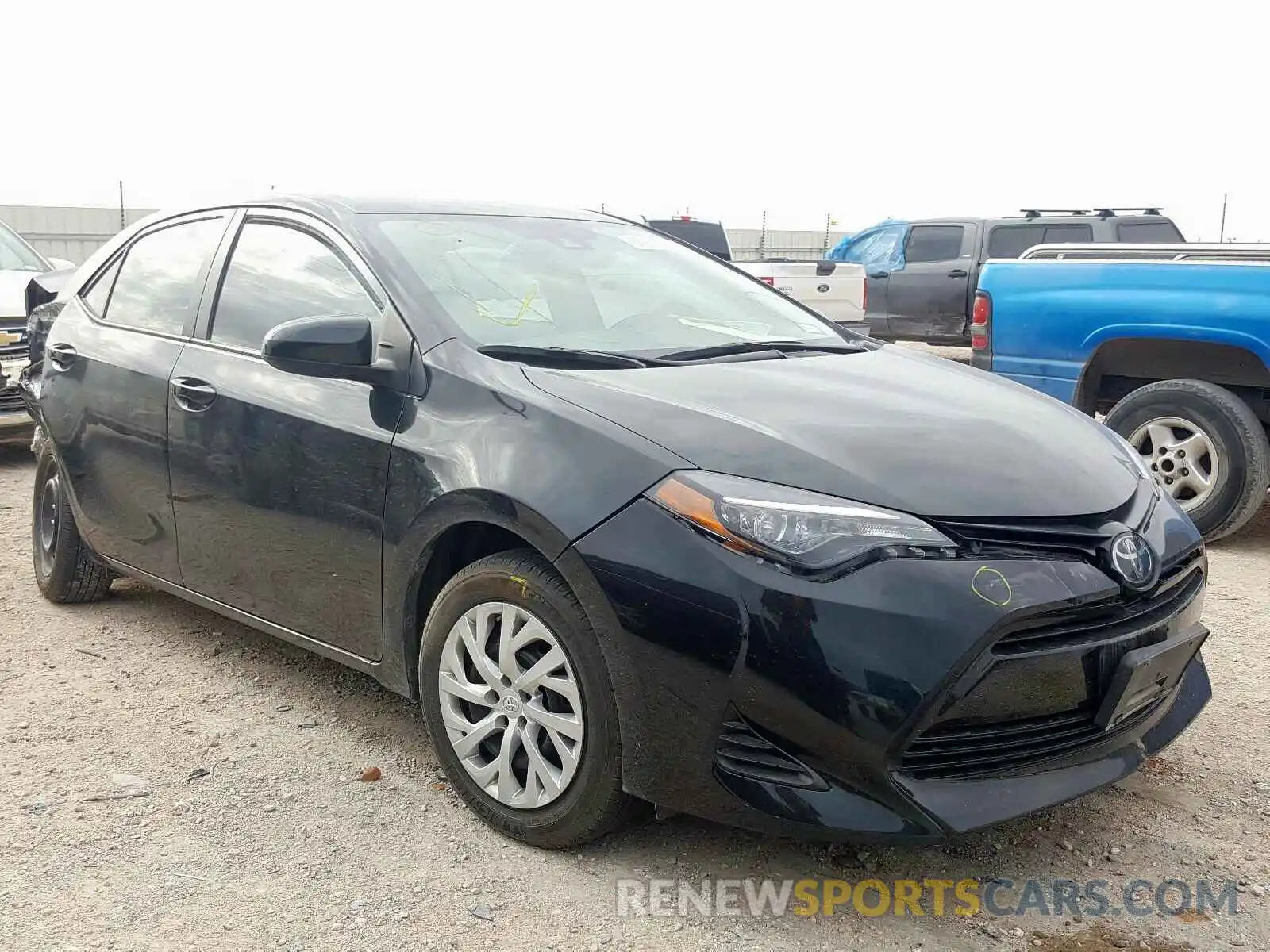 1 Photograph of a damaged car 5YFBURHE6KP926476 TOYOTA COROLLA 2019