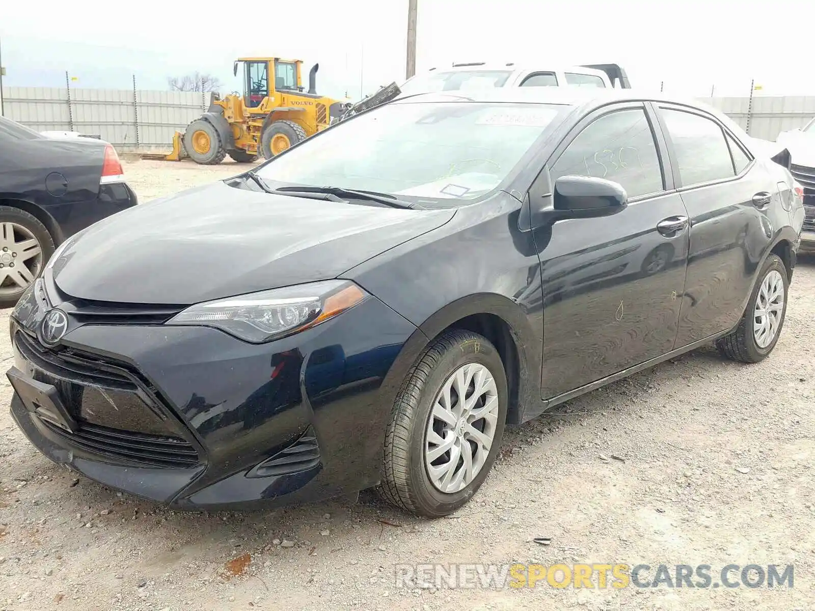 2 Photograph of a damaged car 5YFBURHE6KP926476 TOYOTA COROLLA 2019