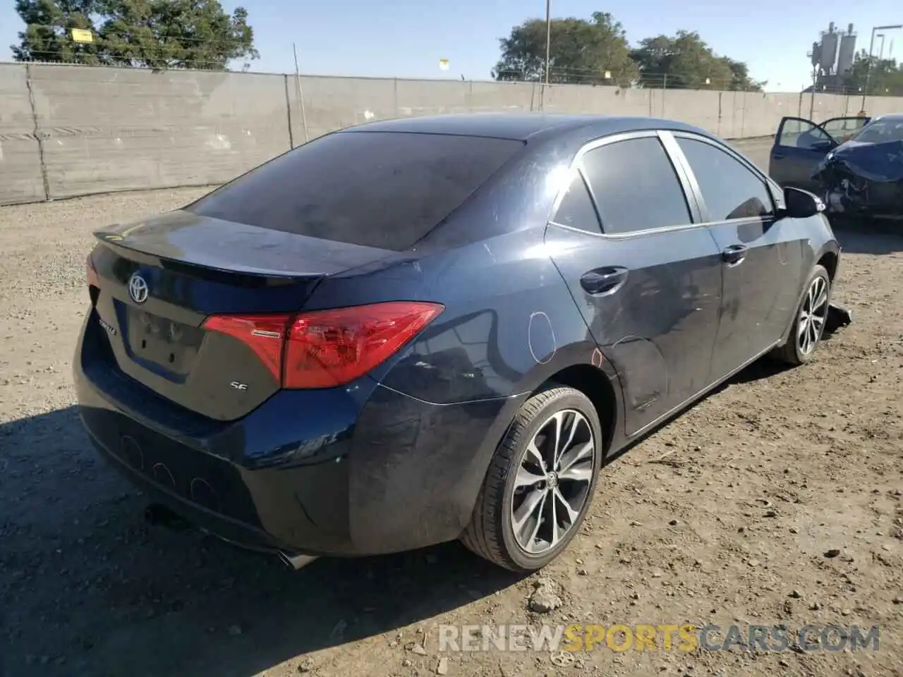 4 Photograph of a damaged car 5YFBURHE6KP926655 TOYOTA COROLLA 2019