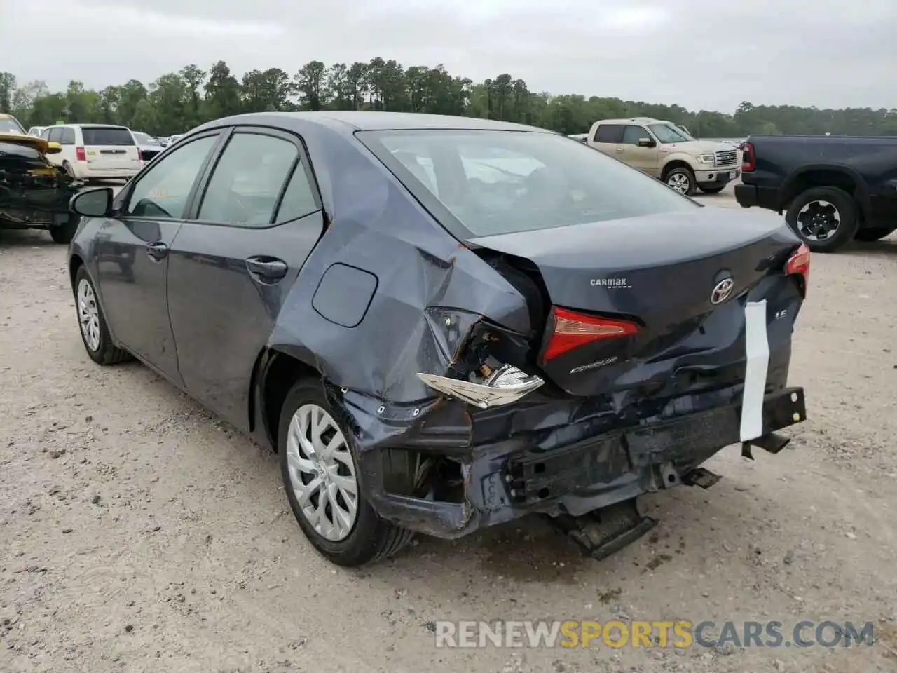 3 Photograph of a damaged car 5YFBURHE6KP926770 TOYOTA COROLLA 2019