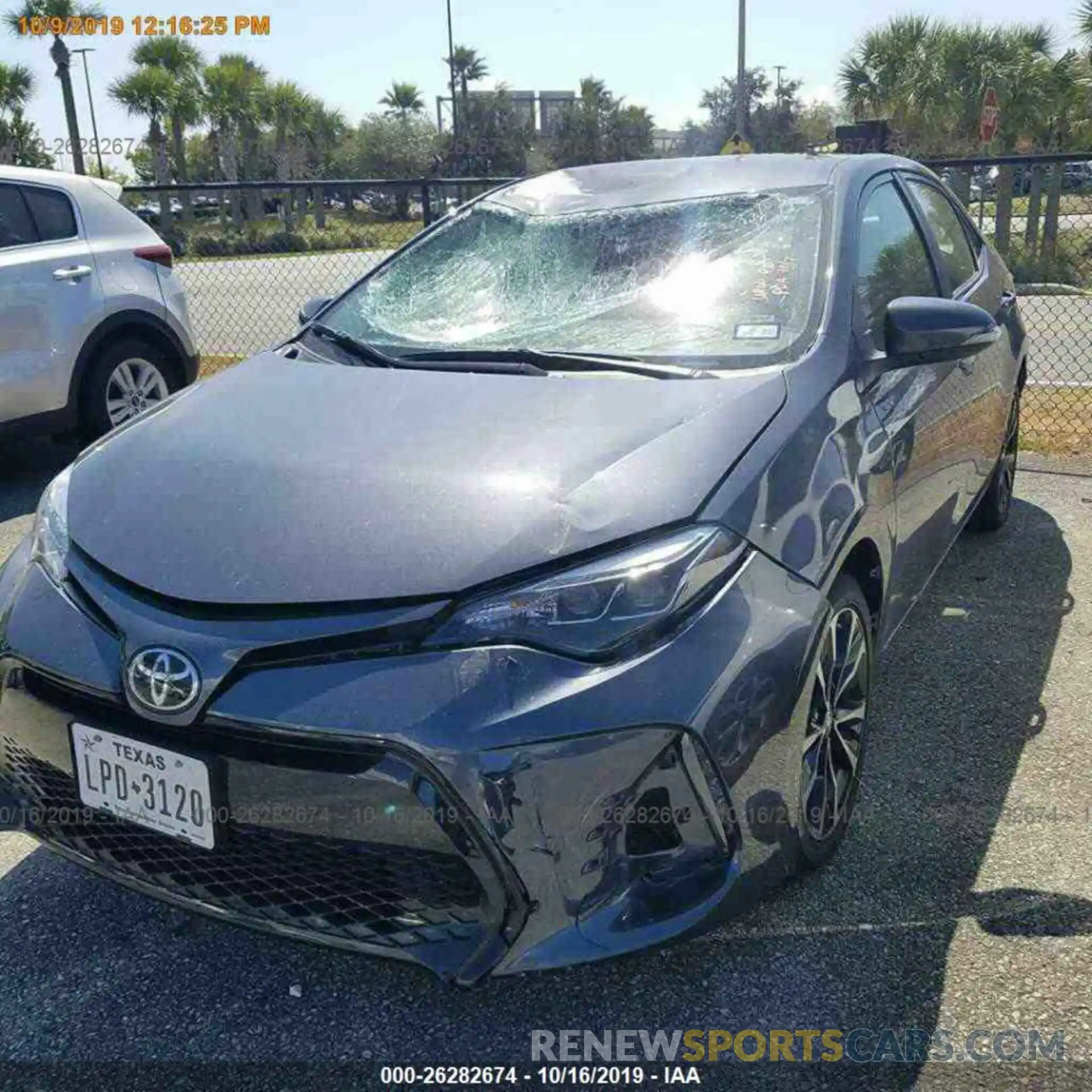 17 Photograph of a damaged car 5YFBURHE6KP927174 TOYOTA COROLLA 2019