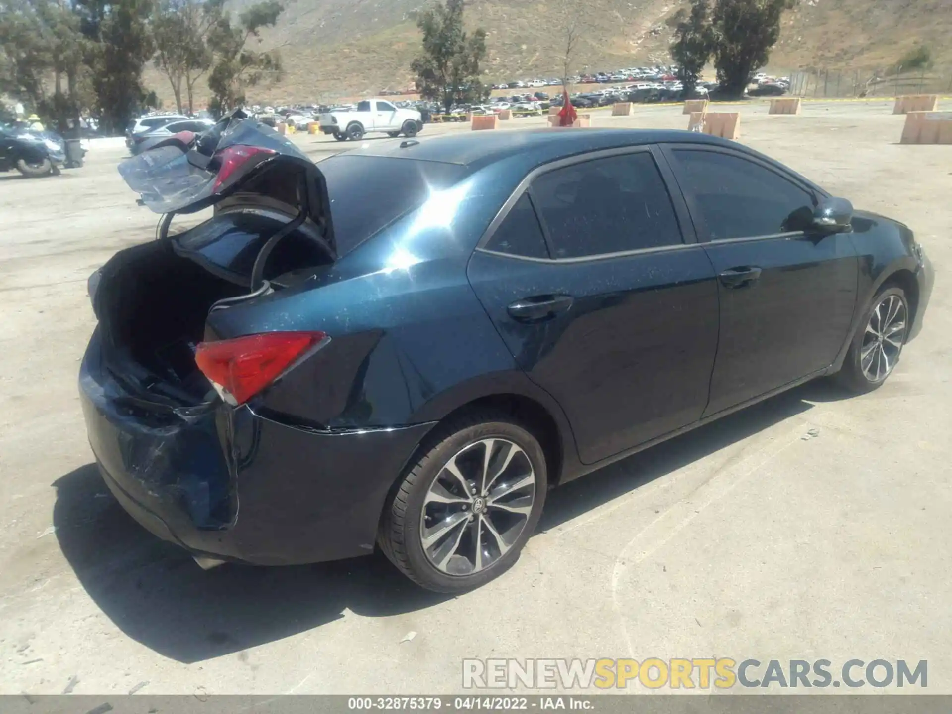 4 Photograph of a damaged car 5YFBURHE6KP927336 TOYOTA COROLLA 2019