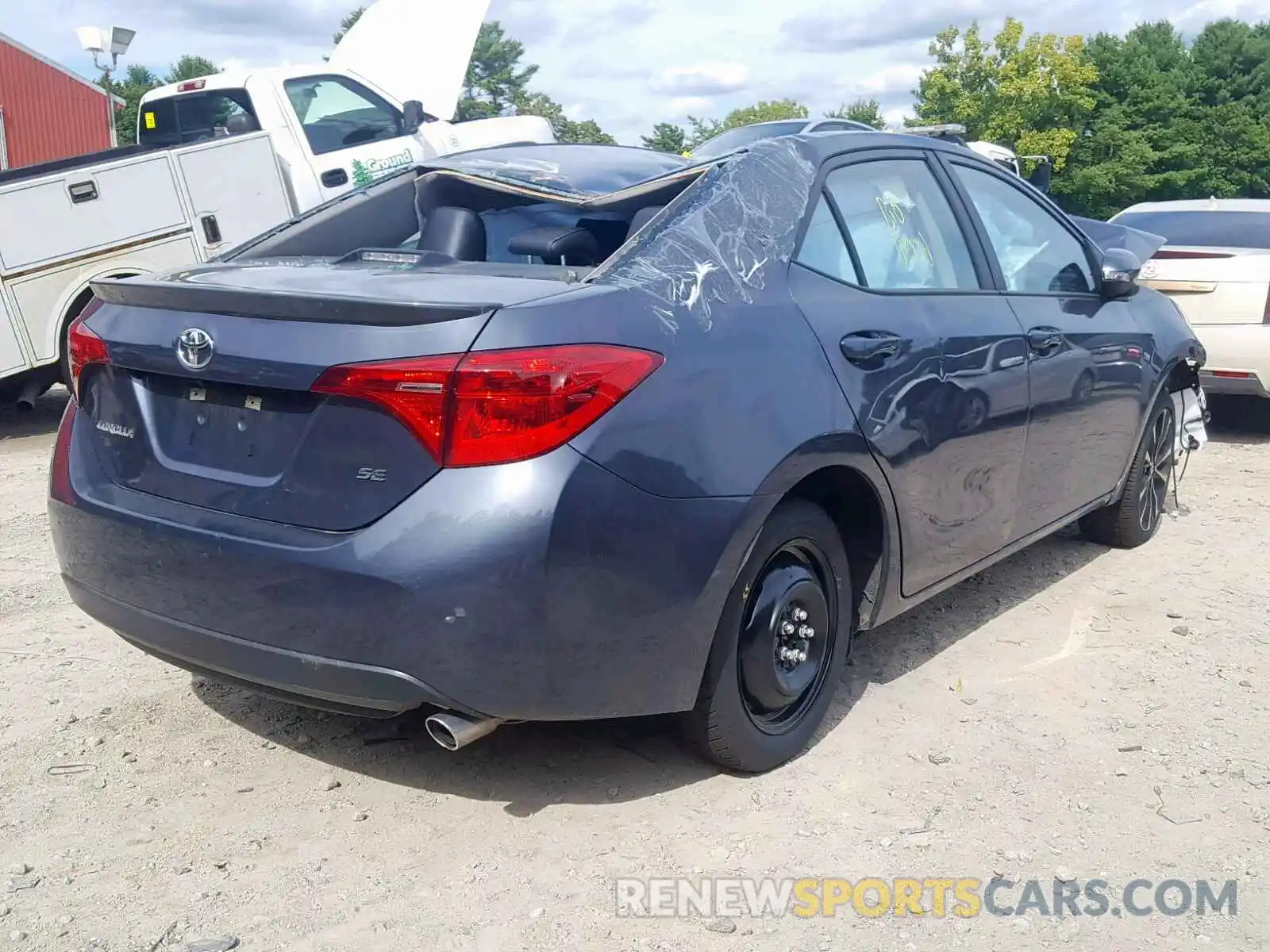 4 Photograph of a damaged car 5YFBURHE6KP927451 TOYOTA COROLLA 2019