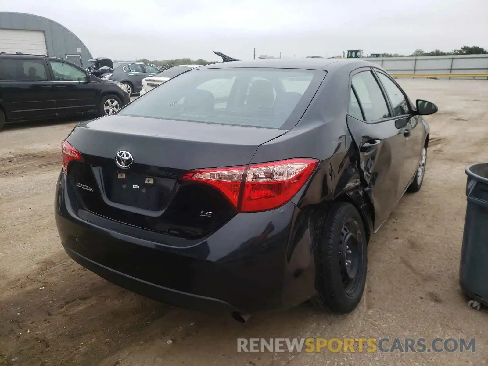 4 Photograph of a damaged car 5YFBURHE6KP927479 TOYOTA COROLLA 2019