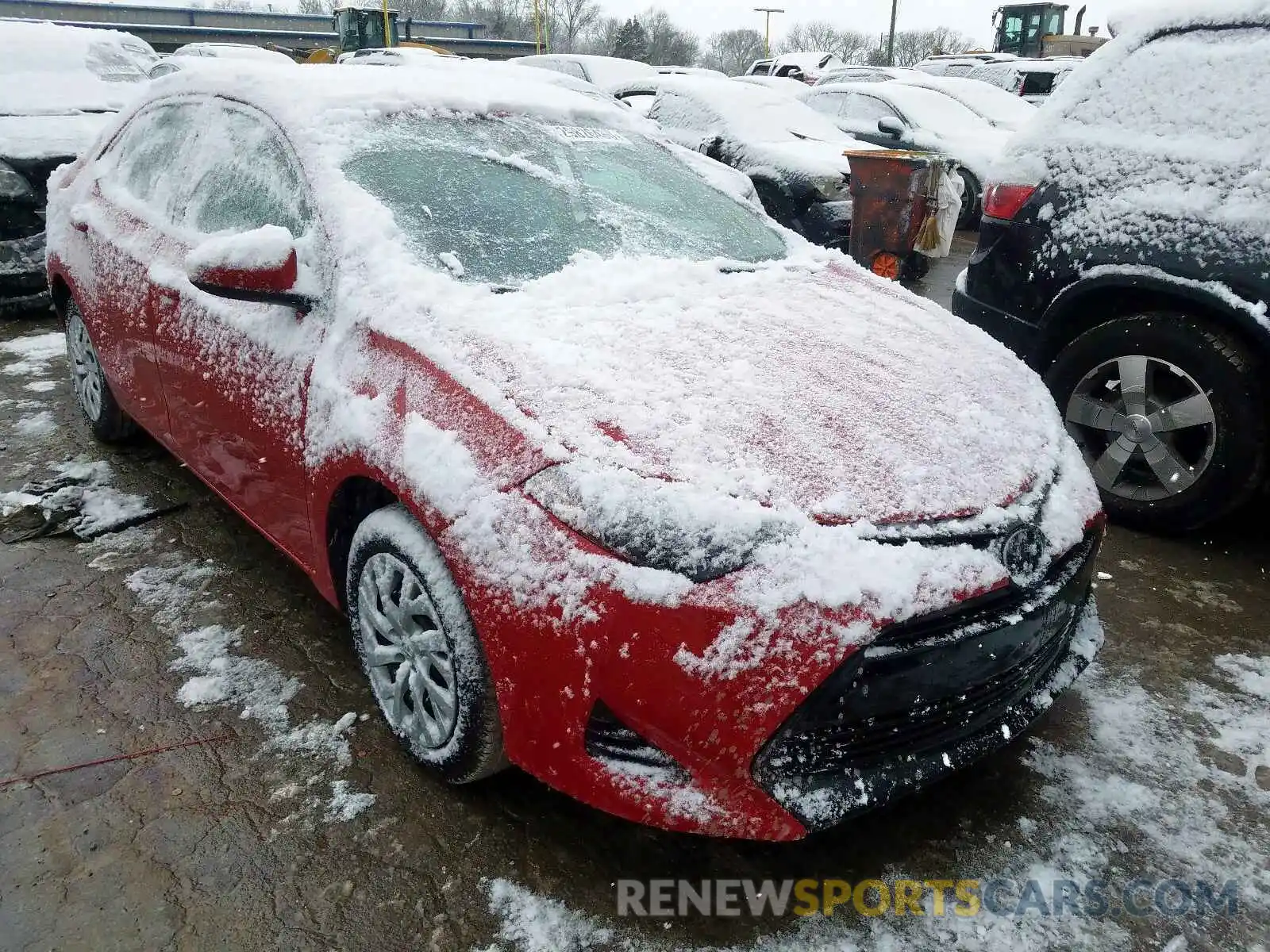 1 Photograph of a damaged car 5YFBURHE6KP927885 TOYOTA COROLLA 2019