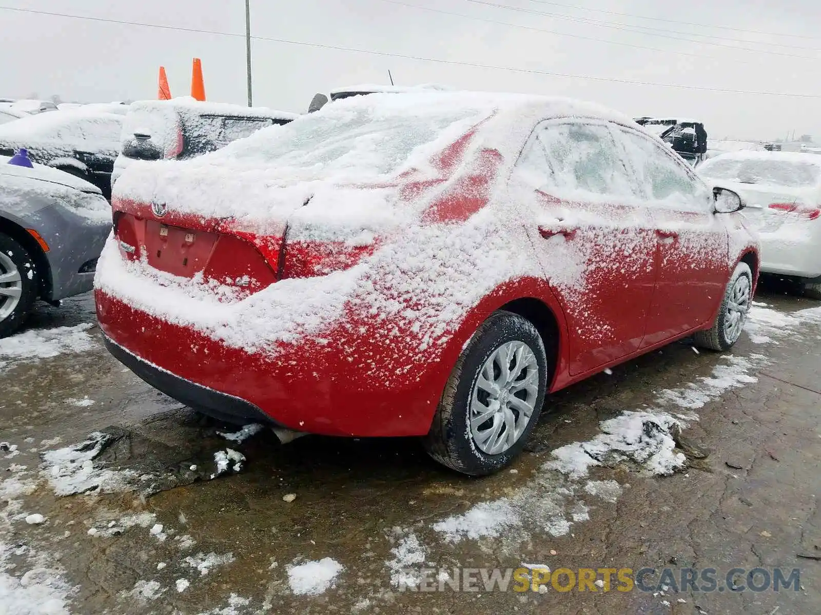 4 Photograph of a damaged car 5YFBURHE6KP927885 TOYOTA COROLLA 2019