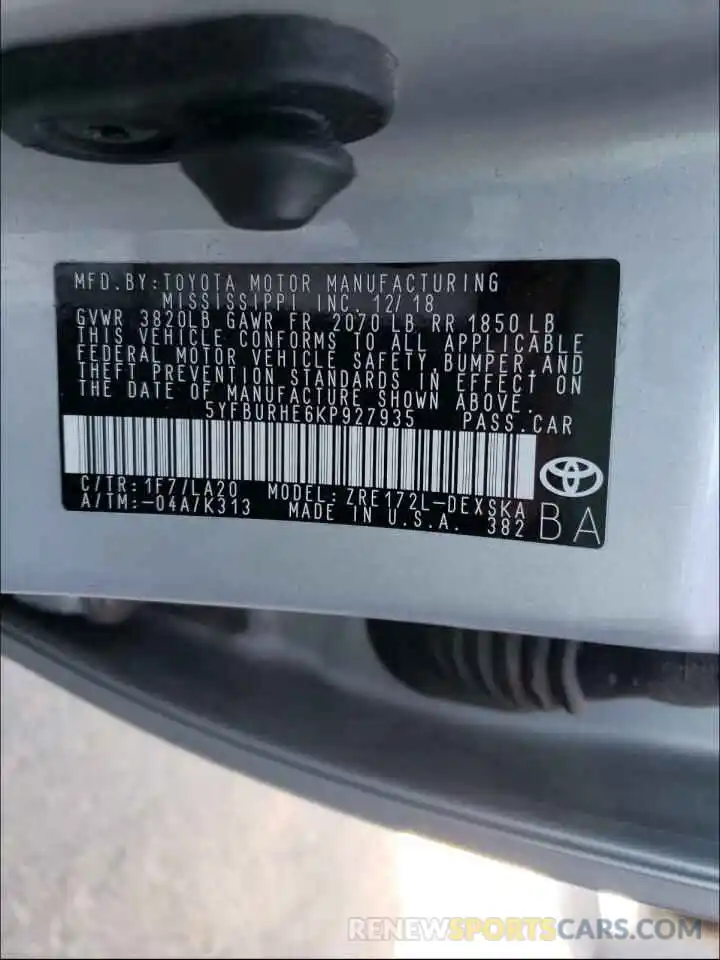 10 Photograph of a damaged car 5YFBURHE6KP927935 TOYOTA COROLLA 2019