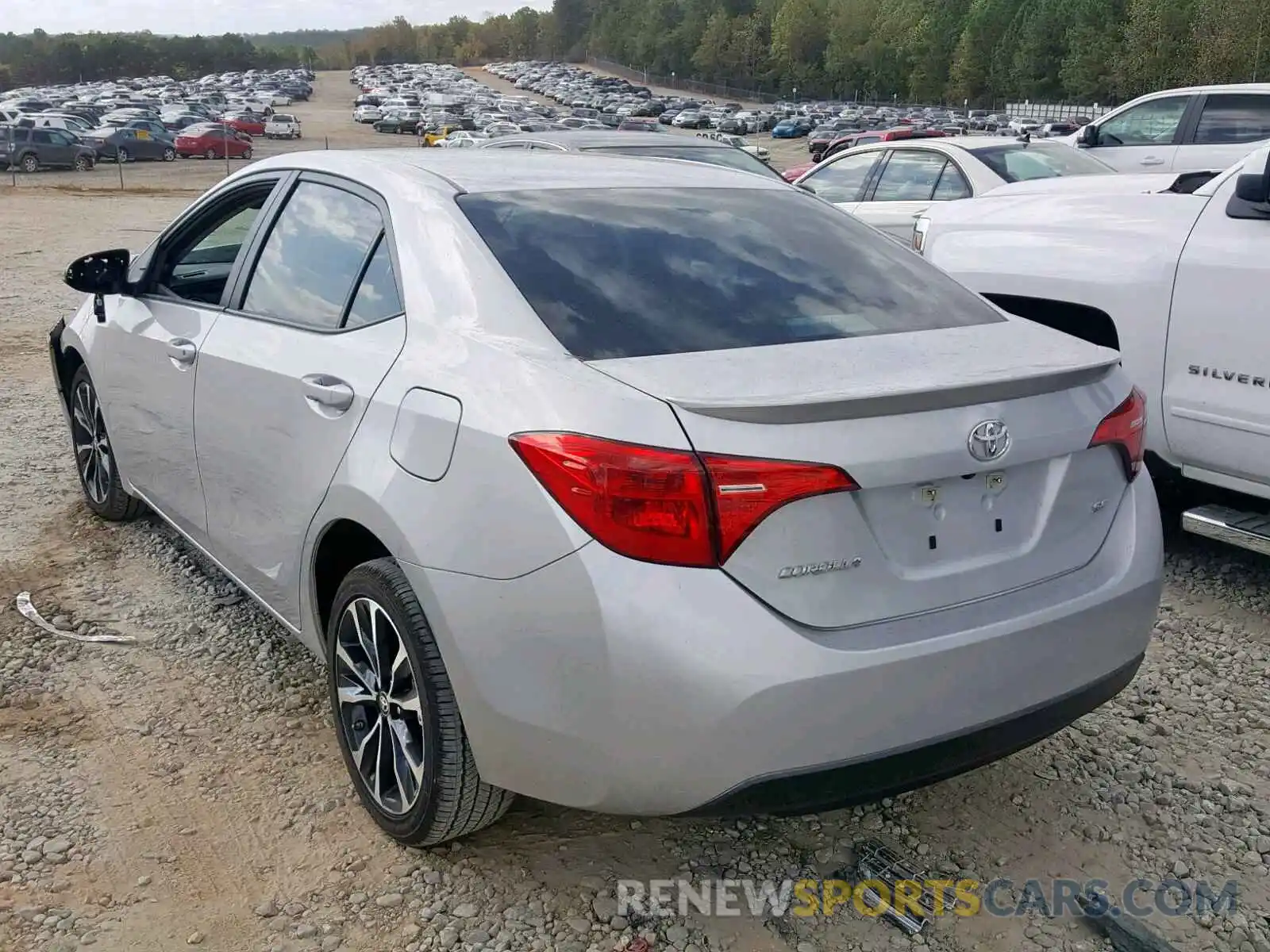 3 Photograph of a damaged car 5YFBURHE6KP928809 TOYOTA COROLLA 2019