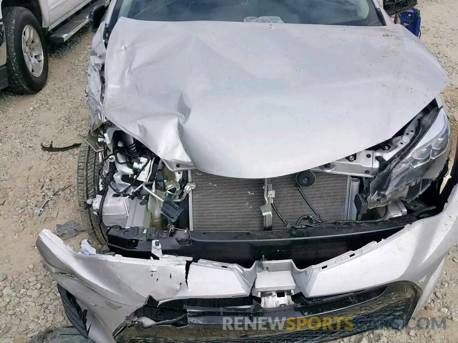 7 Photograph of a damaged car 5YFBURHE6KP928809 TOYOTA COROLLA 2019