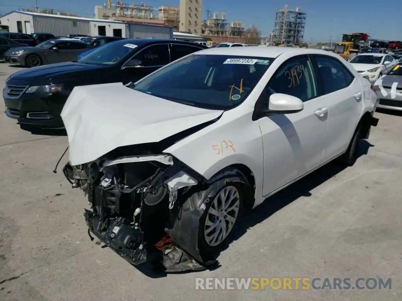 2 Photograph of a damaged car 5YFBURHE6KP929328 TOYOTA COROLLA 2019