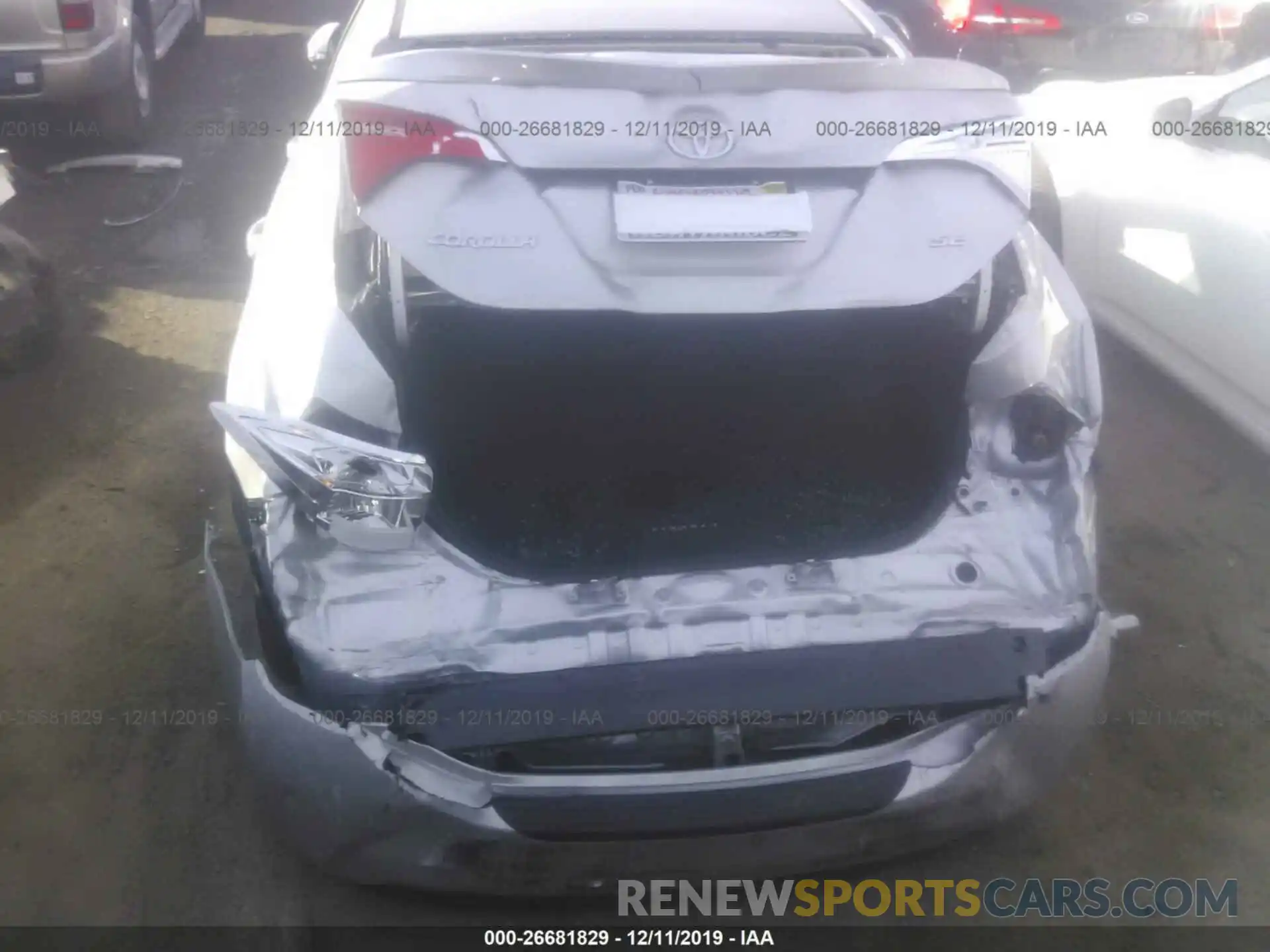 6 Photograph of a damaged car 5YFBURHE6KP930172 TOYOTA COROLLA 2019