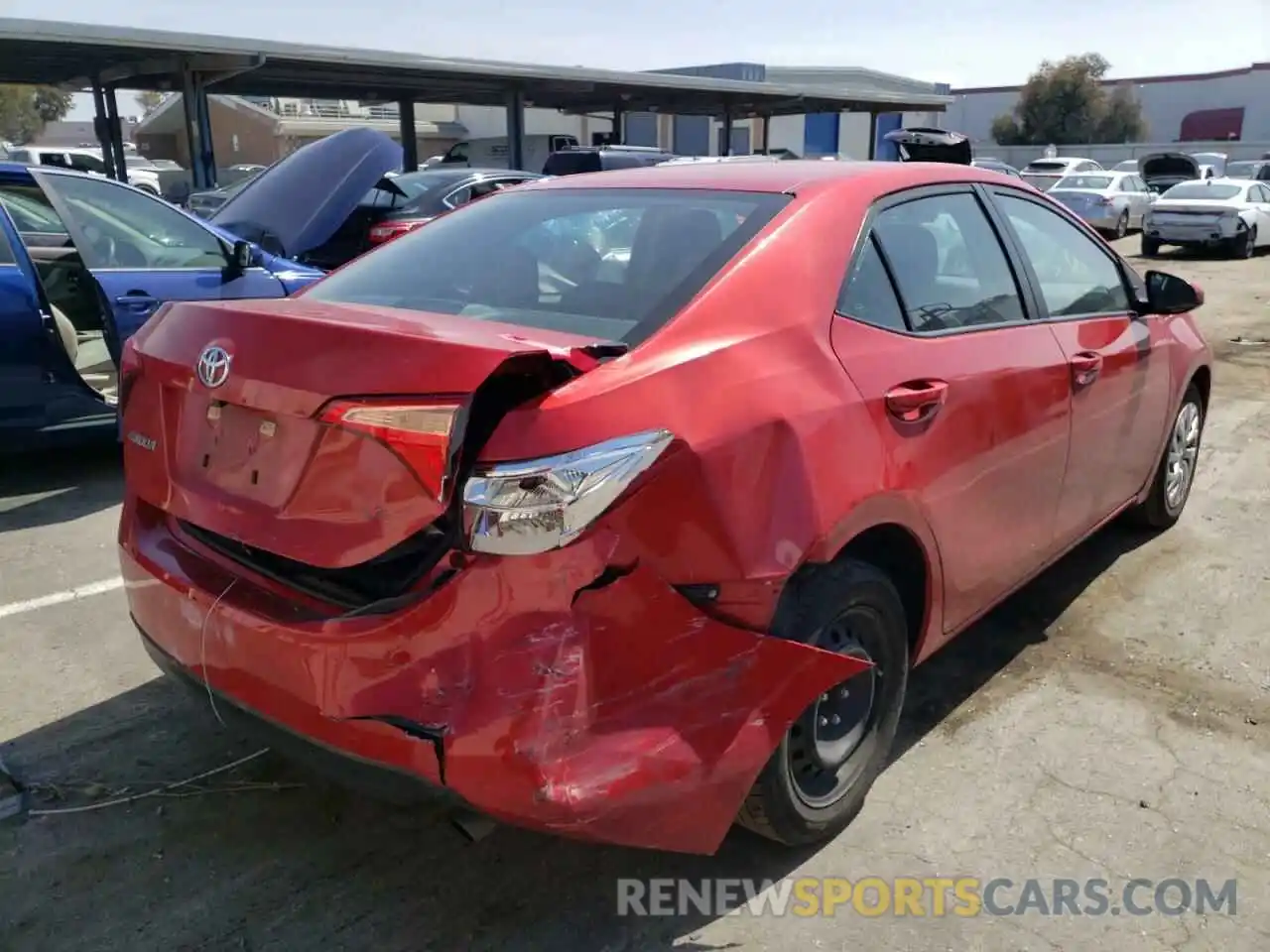 4 Photograph of a damaged car 5YFBURHE6KP931936 TOYOTA COROLLA 2019