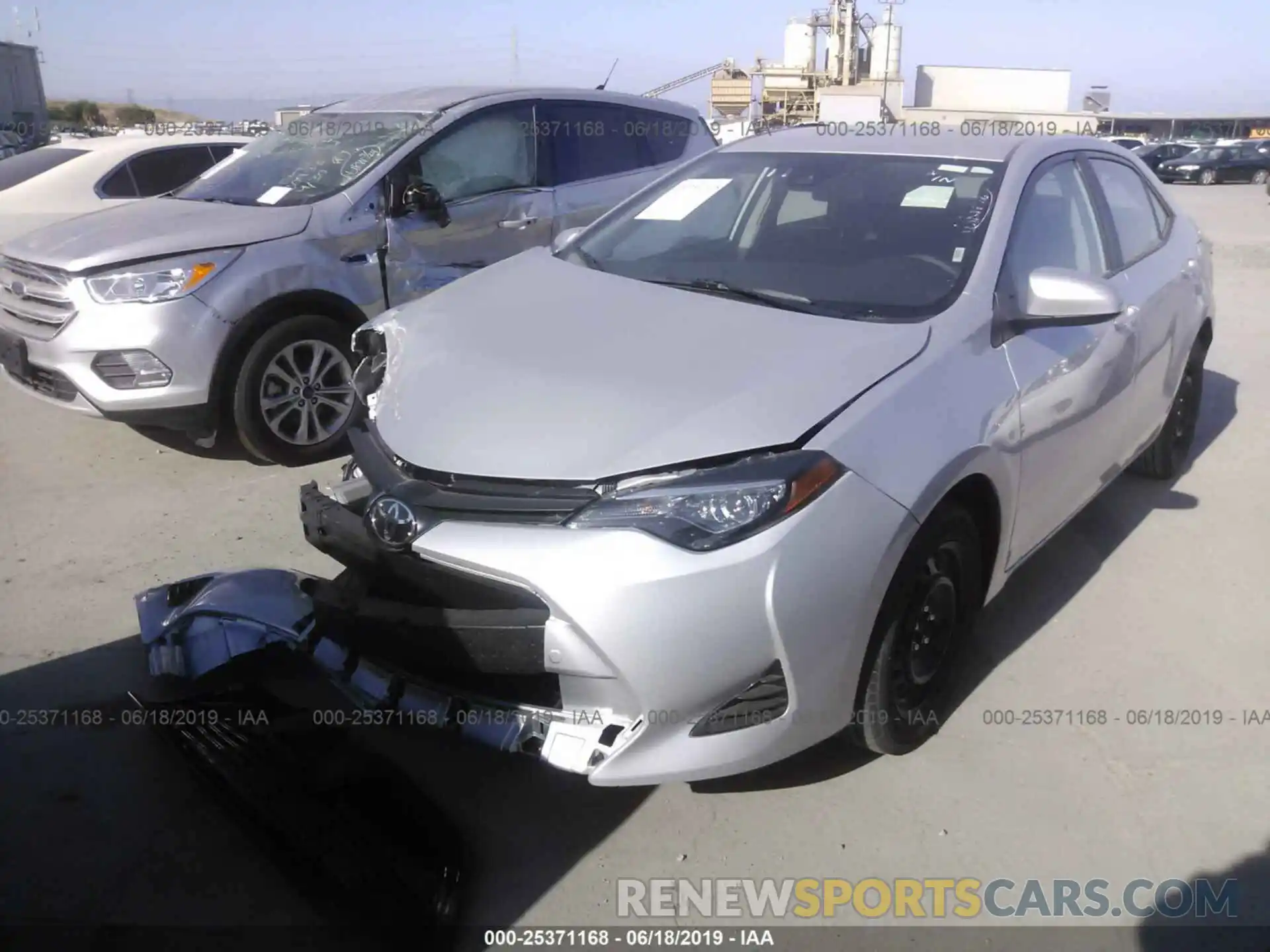 2 Photograph of a damaged car 5YFBURHE6KP932214 TOYOTA COROLLA 2019