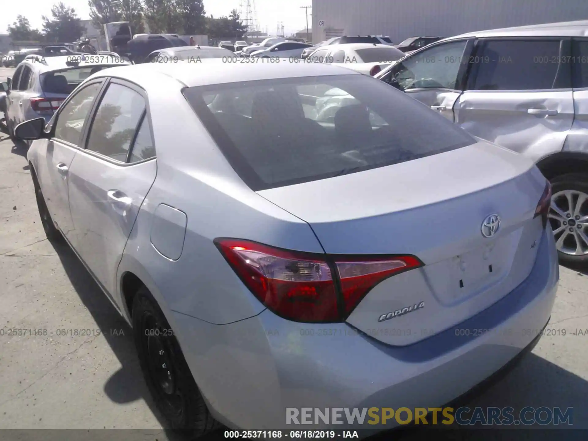 3 Photograph of a damaged car 5YFBURHE6KP932214 TOYOTA COROLLA 2019