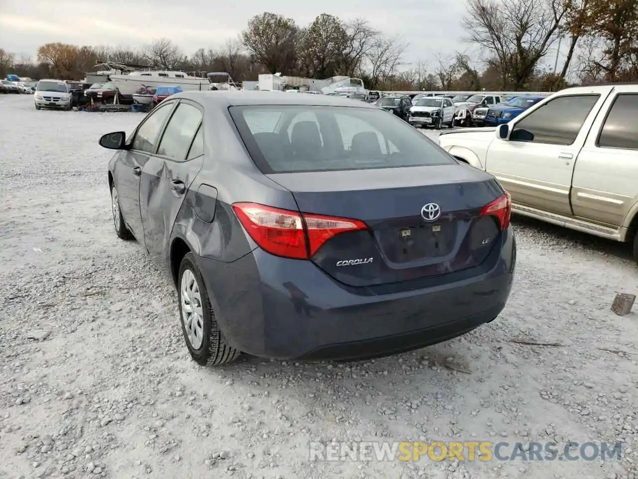 3 Photograph of a damaged car 5YFBURHE6KP933010 TOYOTA COROLLA 2019