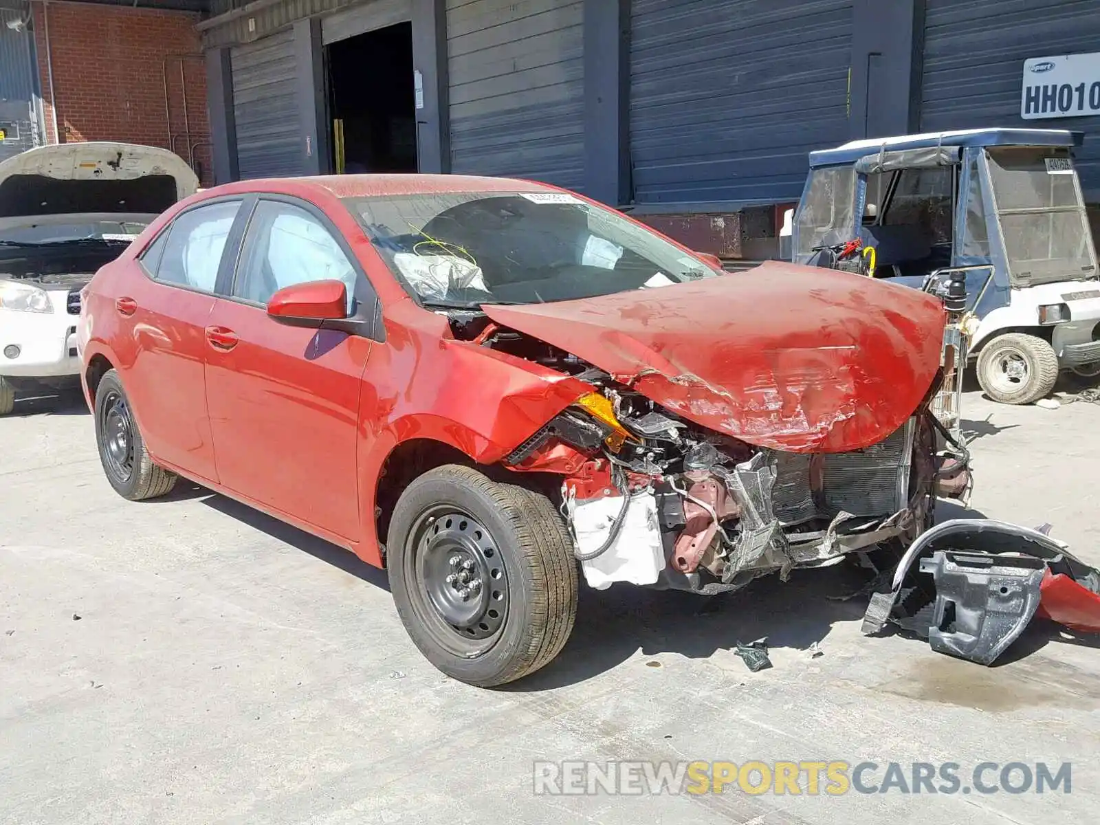 1 Photograph of a damaged car 5YFBURHE6KP933105 TOYOTA COROLLA 2019