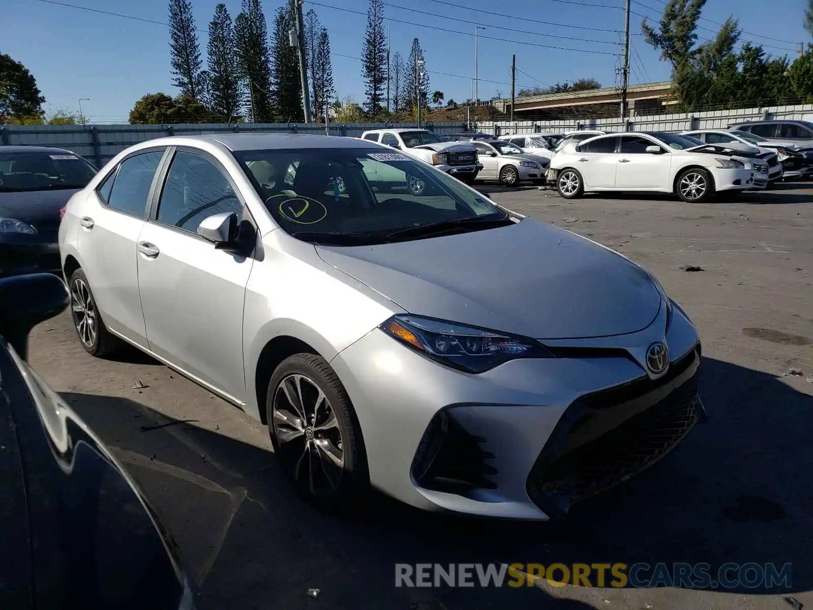 1 Photograph of a damaged car 5YFBURHE6KP933315 TOYOTA COROLLA 2019