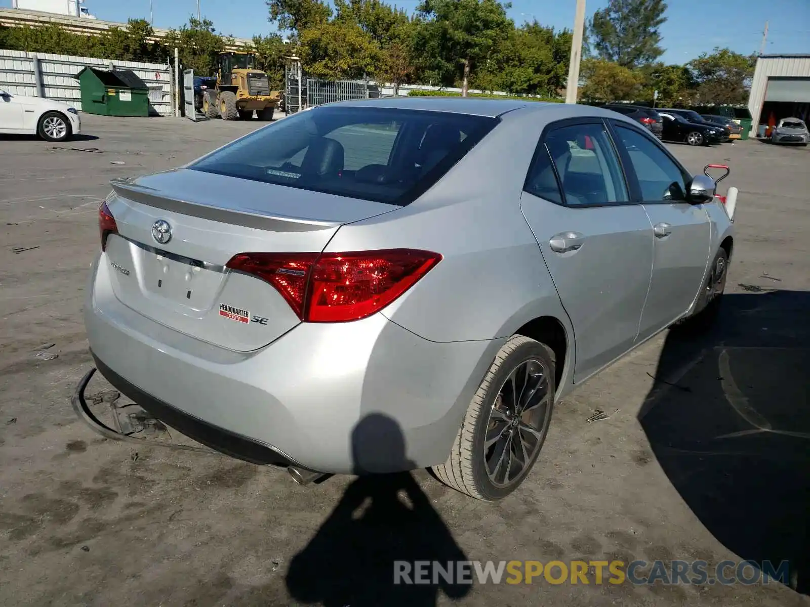 4 Photograph of a damaged car 5YFBURHE6KP933315 TOYOTA COROLLA 2019