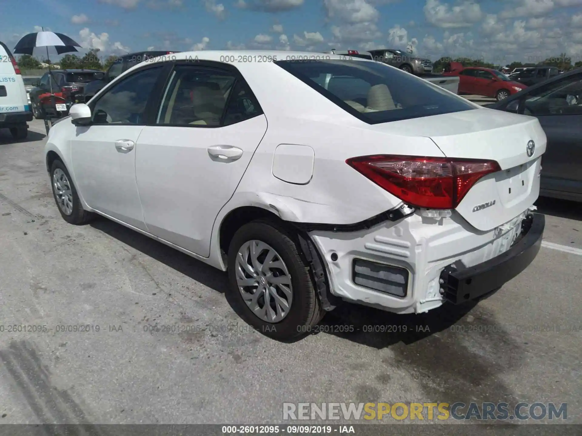 3 Photograph of a damaged car 5YFBURHE6KP933377 TOYOTA COROLLA 2019