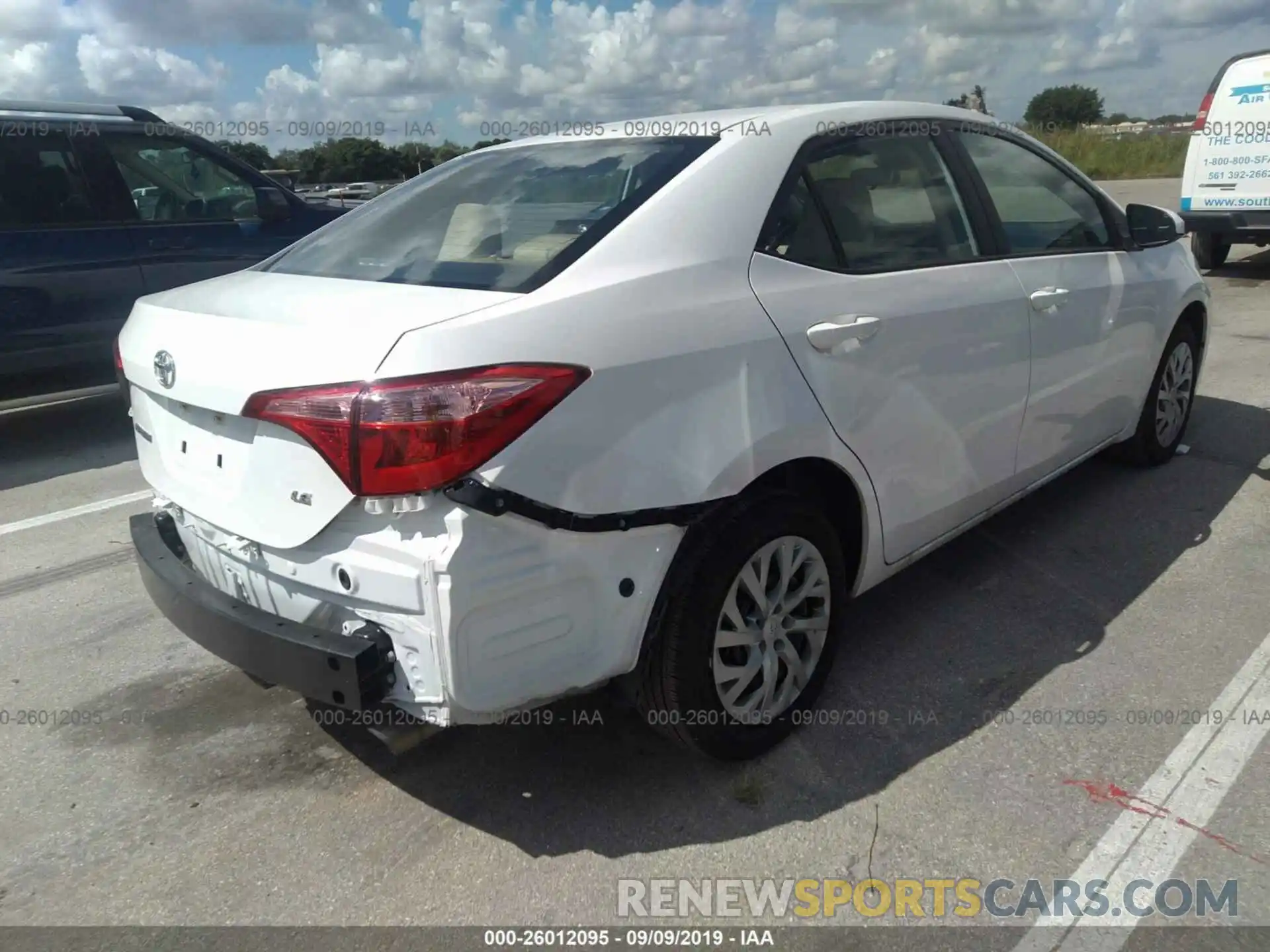 4 Photograph of a damaged car 5YFBURHE6KP933377 TOYOTA COROLLA 2019