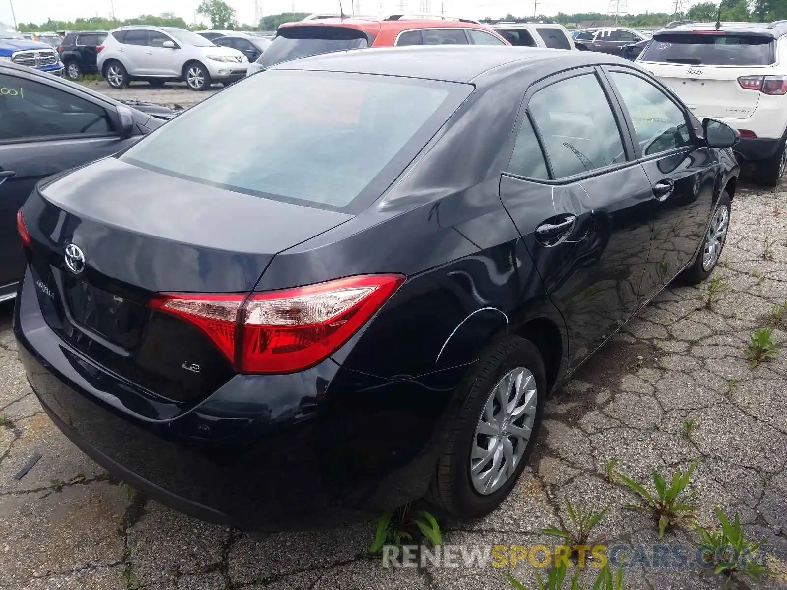 4 Photograph of a damaged car 5YFBURHE6KP933590 TOYOTA COROLLA 2019