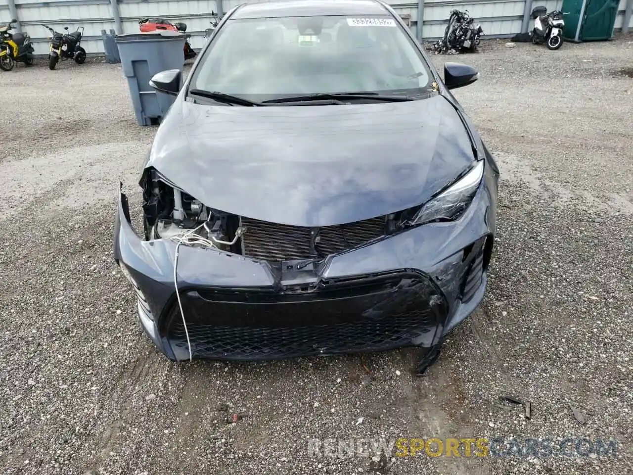 9 Photograph of a damaged car 5YFBURHE6KP934058 TOYOTA COROLLA 2019