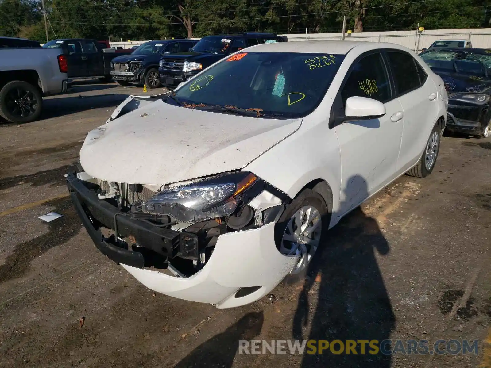 2 Photograph of a damaged car 5YFBURHE6KP935694 TOYOTA COROLLA 2019