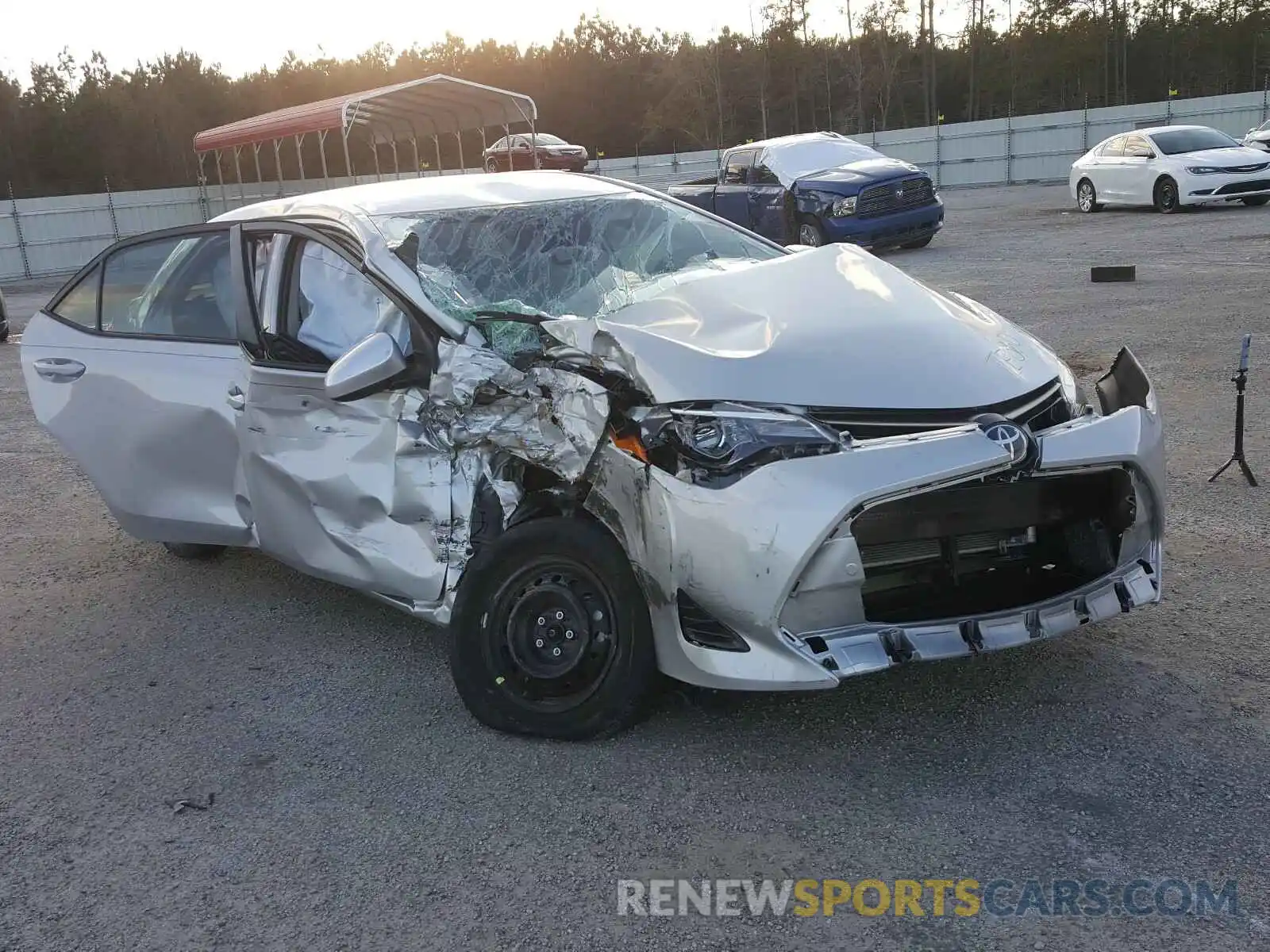 1 Photograph of a damaged car 5YFBURHE6KP936246 TOYOTA COROLLA 2019