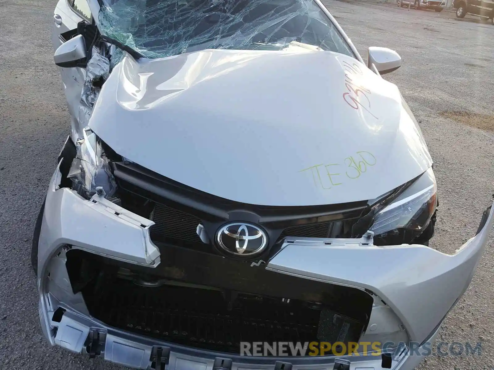 7 Photograph of a damaged car 5YFBURHE6KP936246 TOYOTA COROLLA 2019