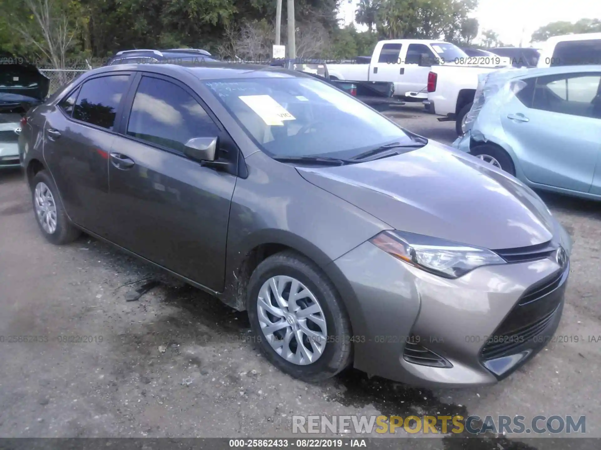 1 Photograph of a damaged car 5YFBURHE6KP936554 TOYOTA COROLLA 2019