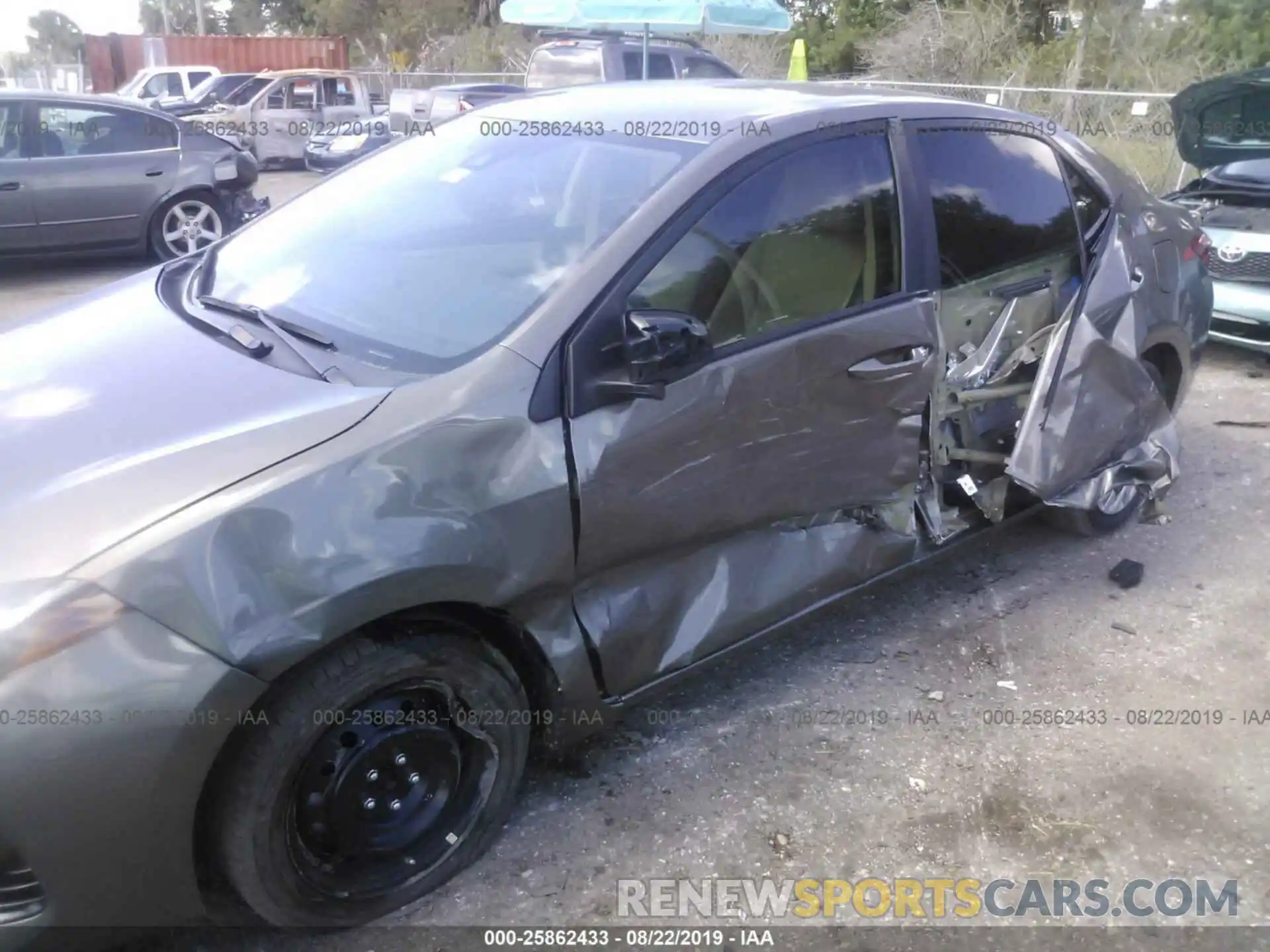 6 Photograph of a damaged car 5YFBURHE6KP936554 TOYOTA COROLLA 2019