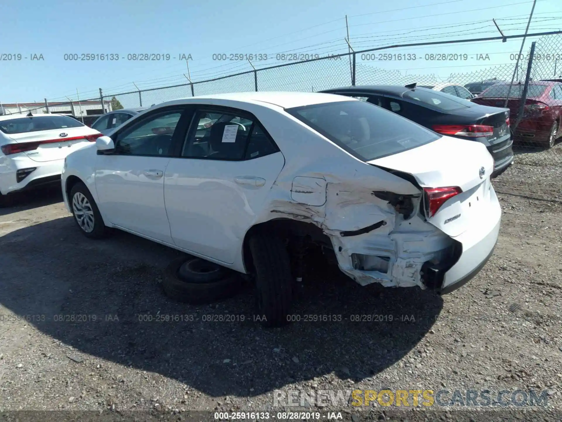 3 Photograph of a damaged car 5YFBURHE6KP936814 TOYOTA COROLLA 2019