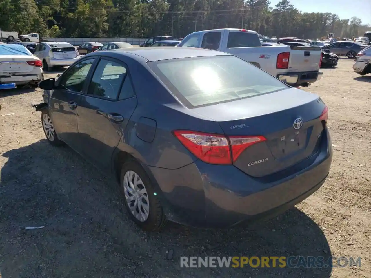 3 Photograph of a damaged car 5YFBURHE6KP937283 TOYOTA COROLLA 2019