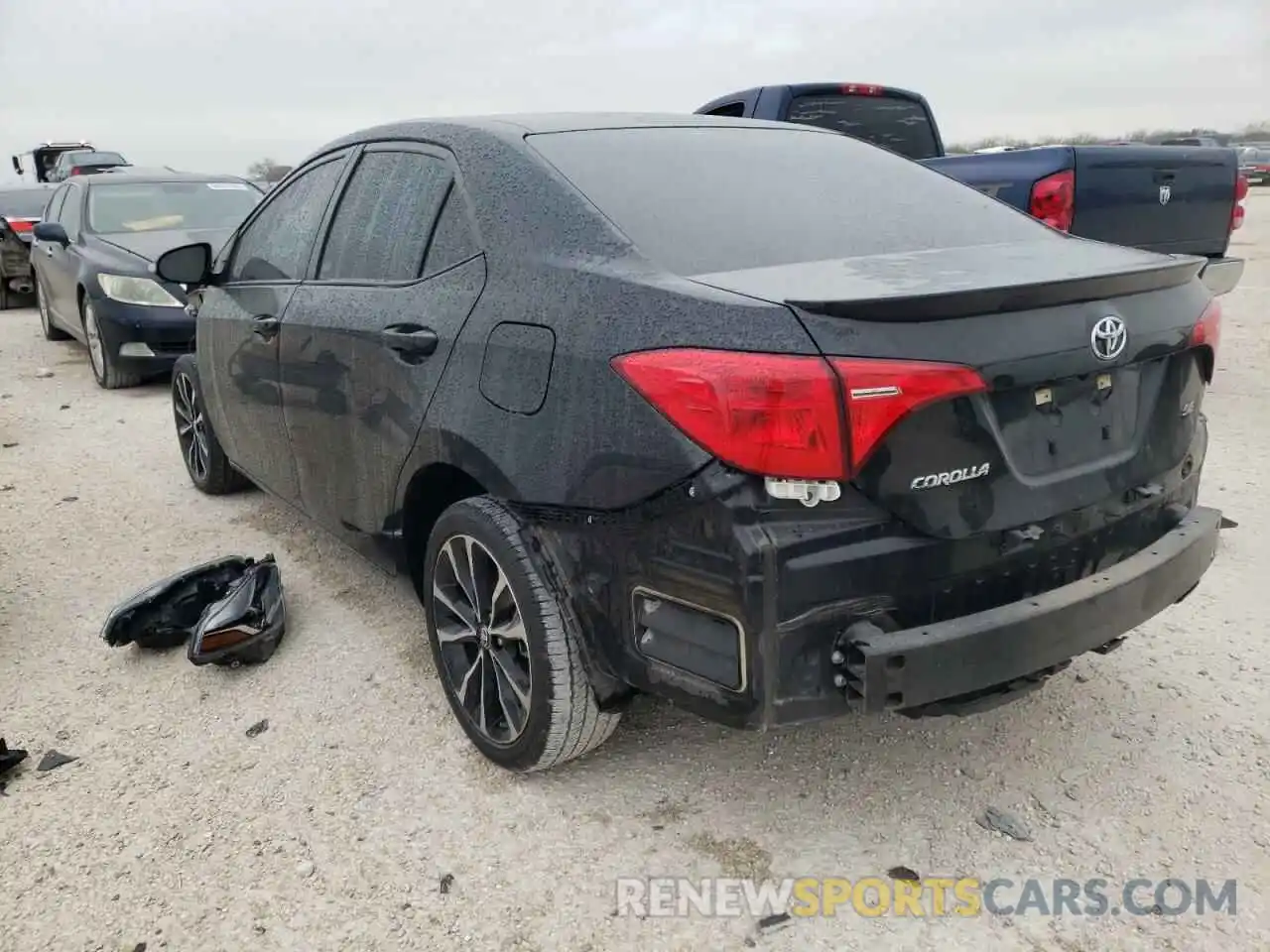 3 Photograph of a damaged car 5YFBURHE6KP938935 TOYOTA COROLLA 2019