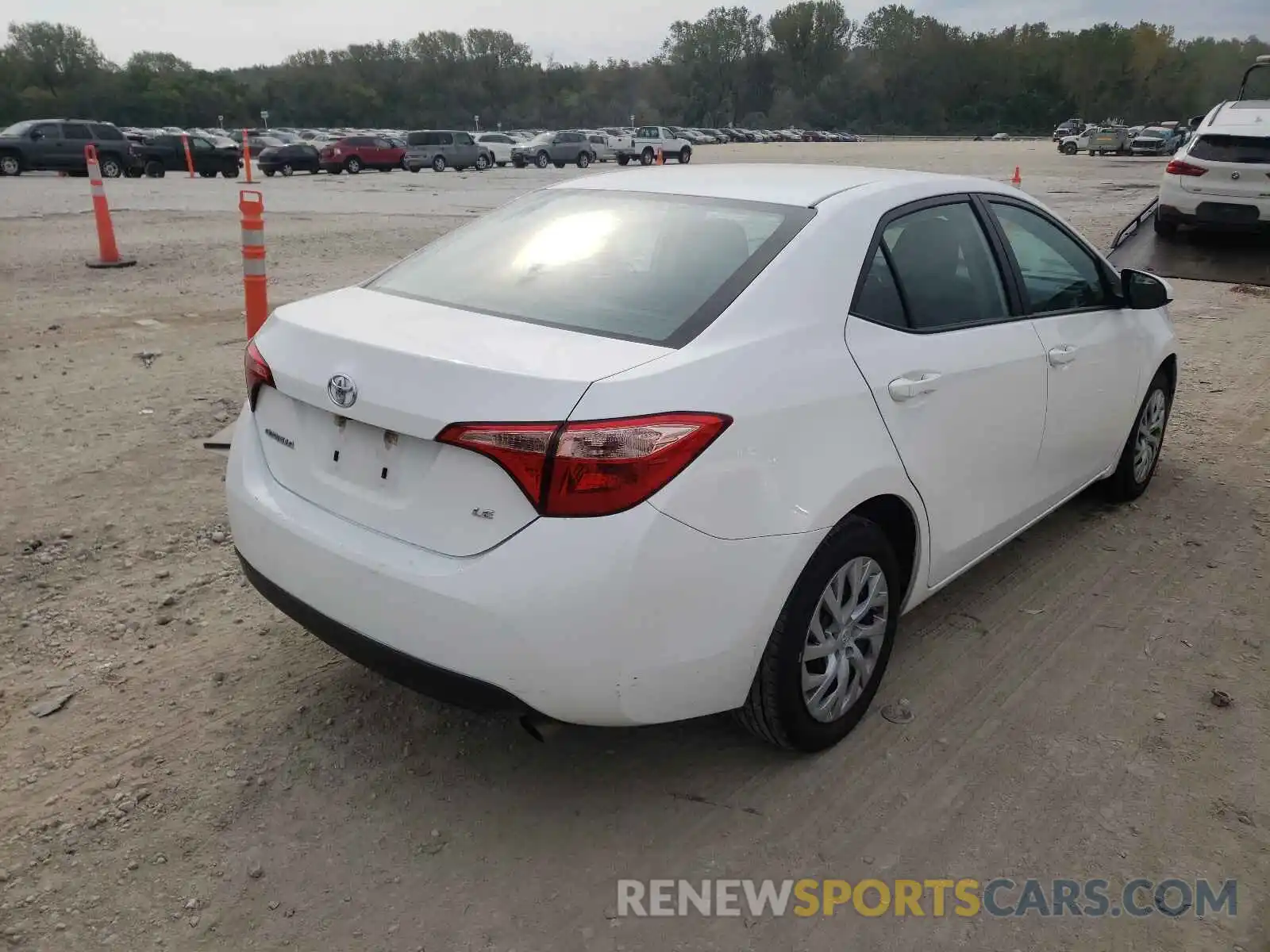 4 Photograph of a damaged car 5YFBURHE6KP939230 TOYOTA COROLLA 2019