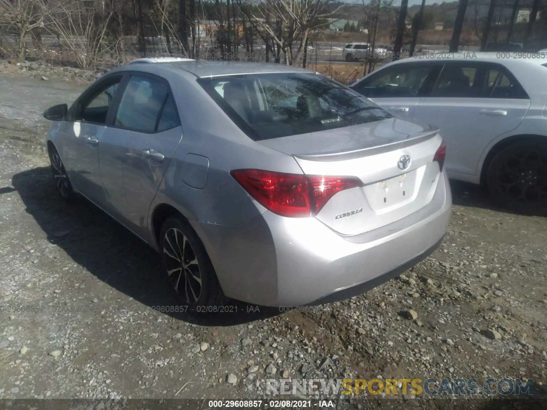 3 Photograph of a damaged car 5YFBURHE6KP939681 TOYOTA COROLLA 2019