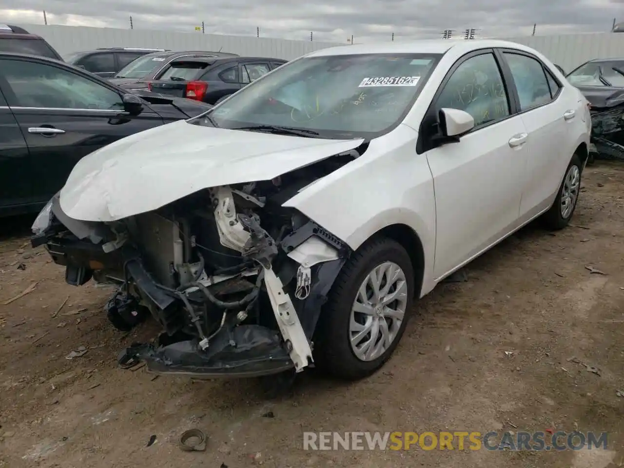 2 Photograph of a damaged car 5YFBURHE6KP940281 TOYOTA COROLLA 2019