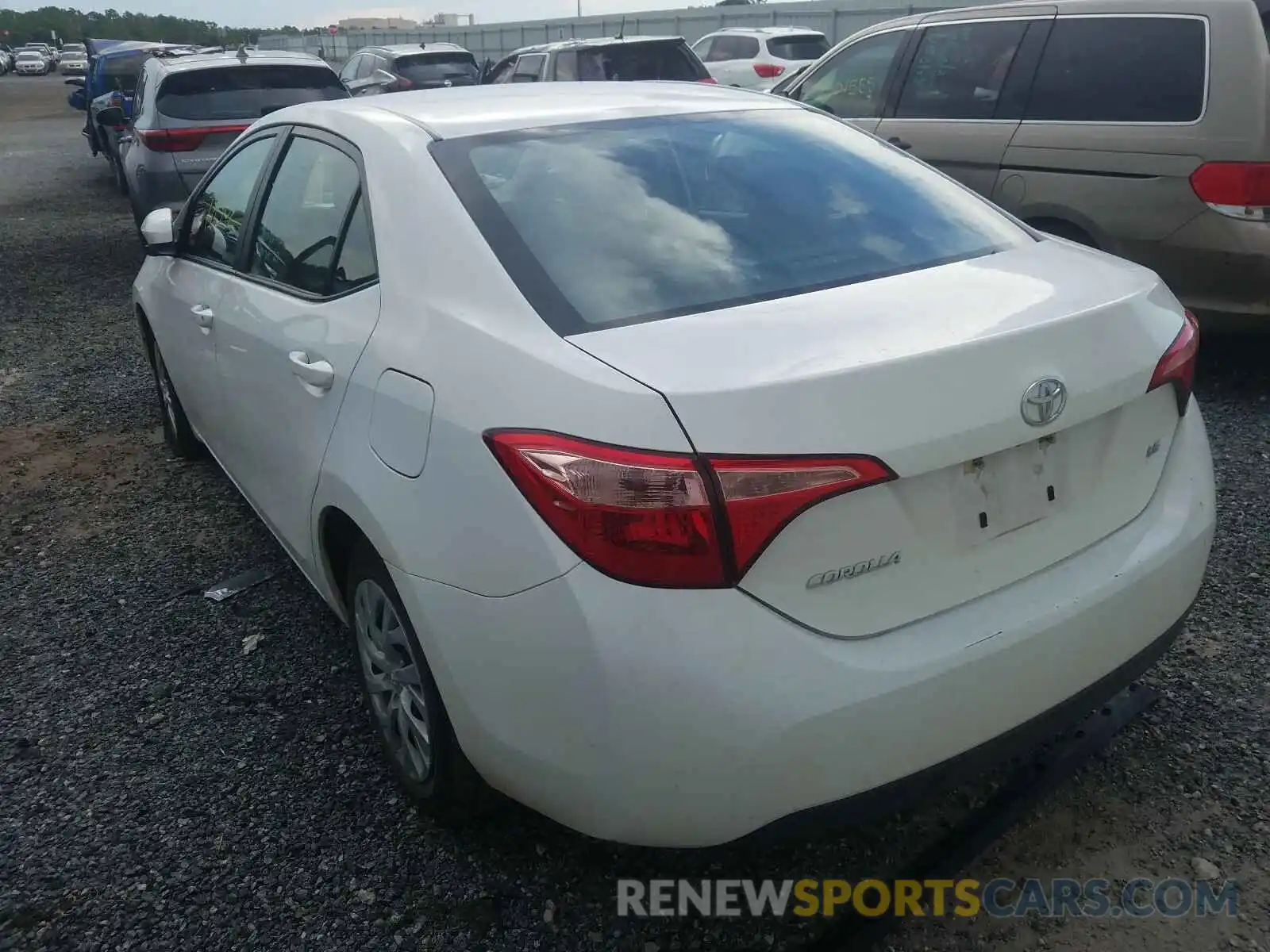 3 Photograph of a damaged car 5YFBURHE6KP940314 TOYOTA COROLLA 2019